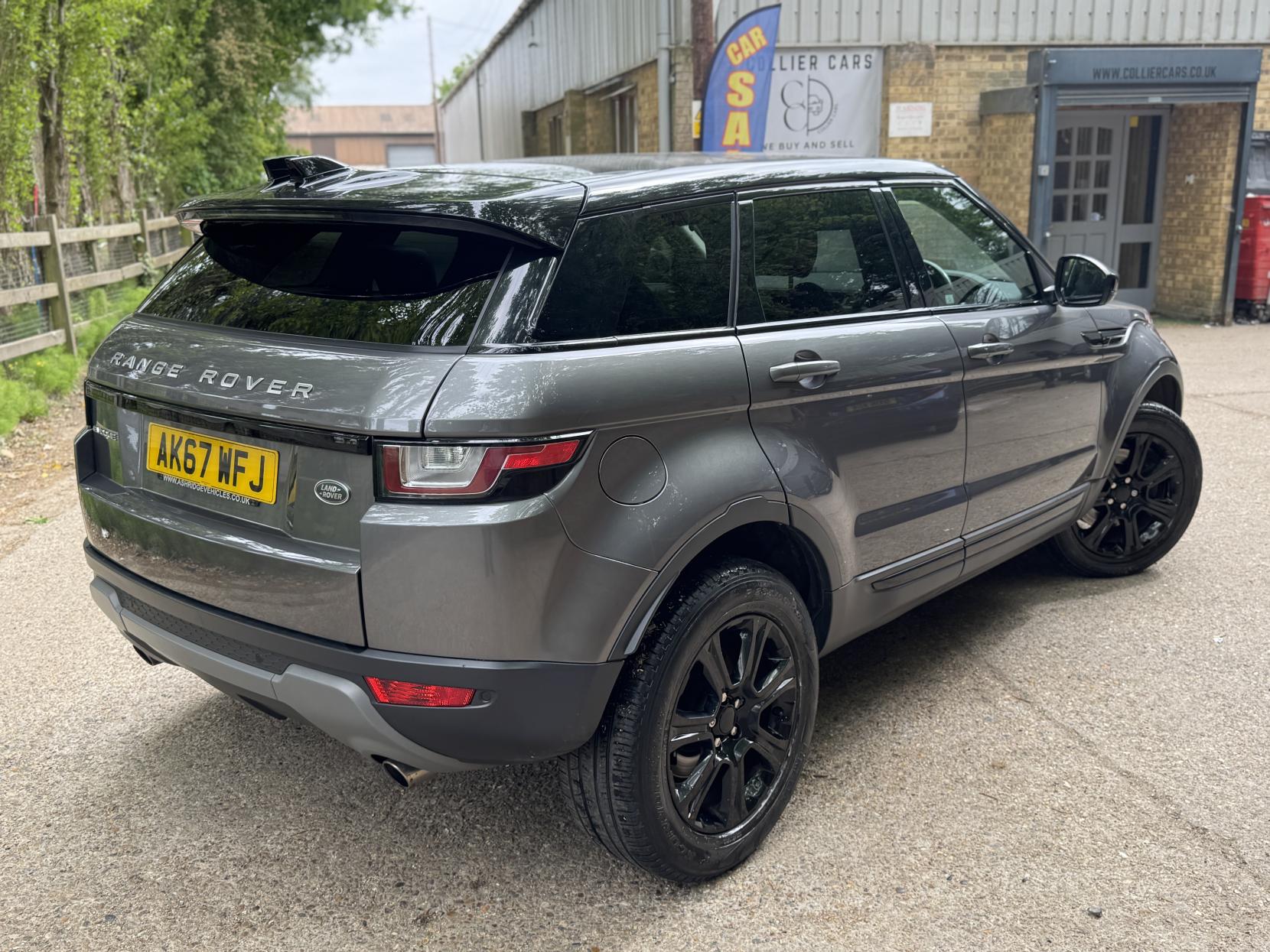 Land Rover Range Rover Evoque 2.0 TD4 SE Tech SUV 5dr Diesel Auto 4WD Euro 6 (s/s) (180 ps)