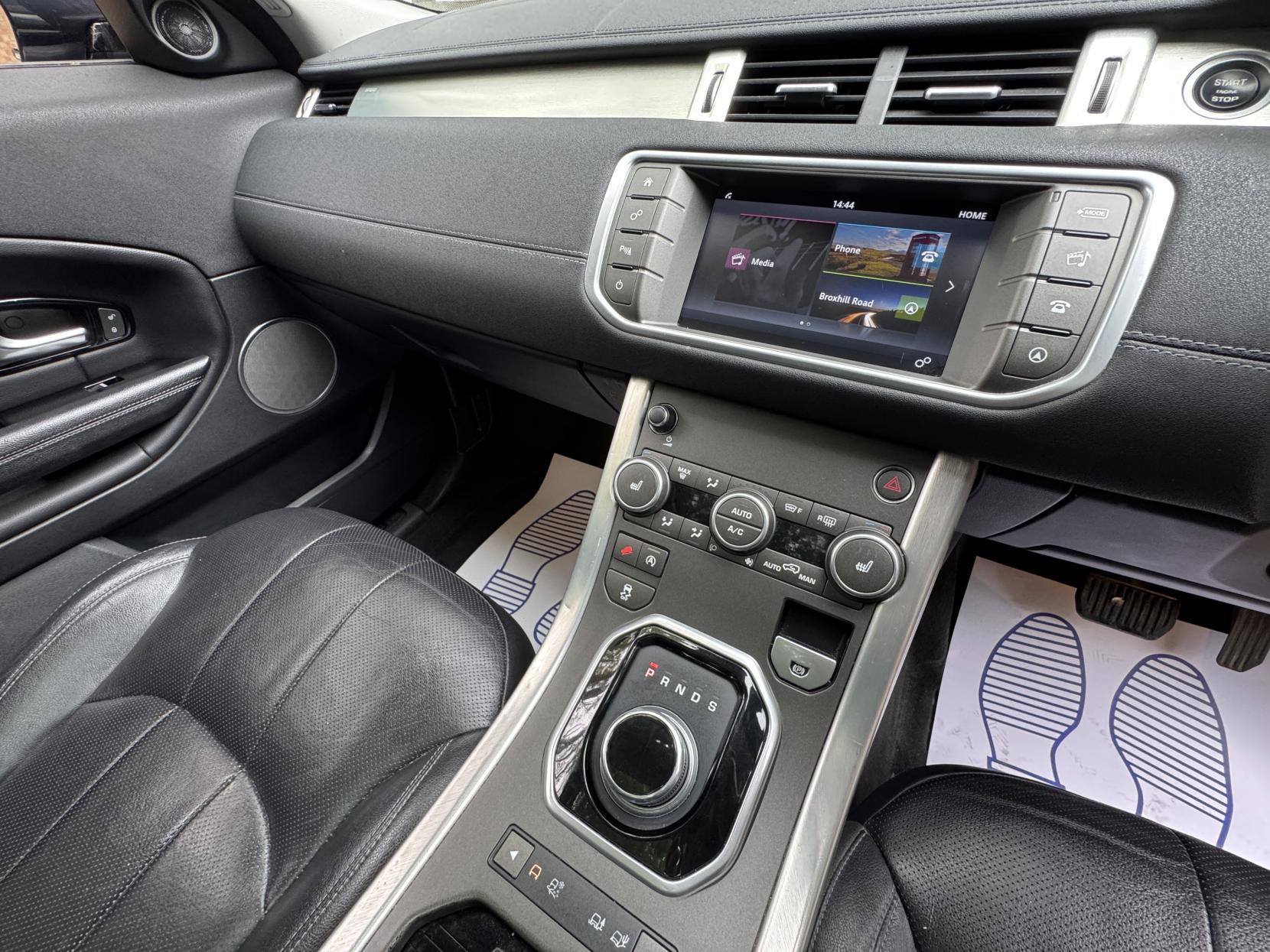 Land Rover Range Rover Evoque 2.0 TD4 SE Tech SUV 5dr Diesel Auto 4WD Euro 6 (s/s) (180 ps)