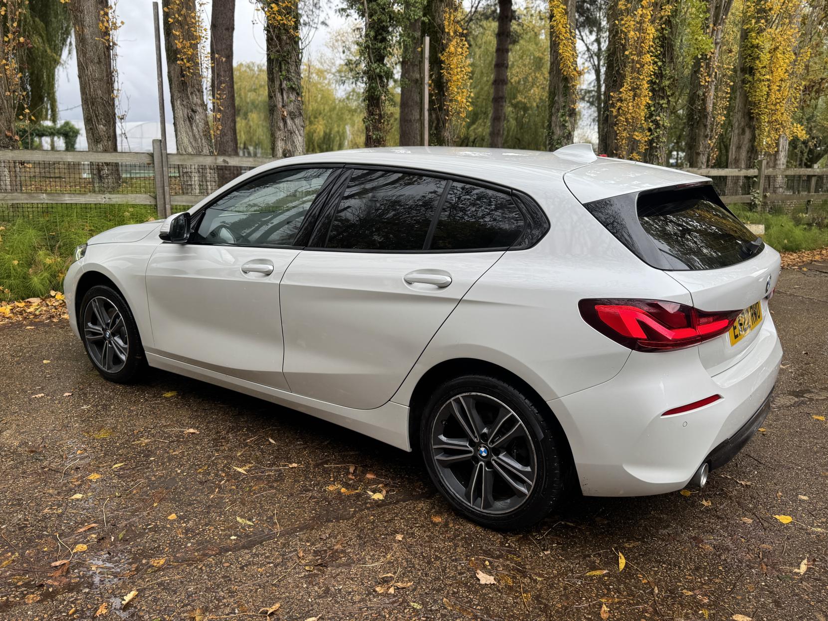 BMW 1 Series 1.5 116d Sport (LCP) Hatchback 5dr Diesel DCT Euro 6 (s/s) (116 ps)