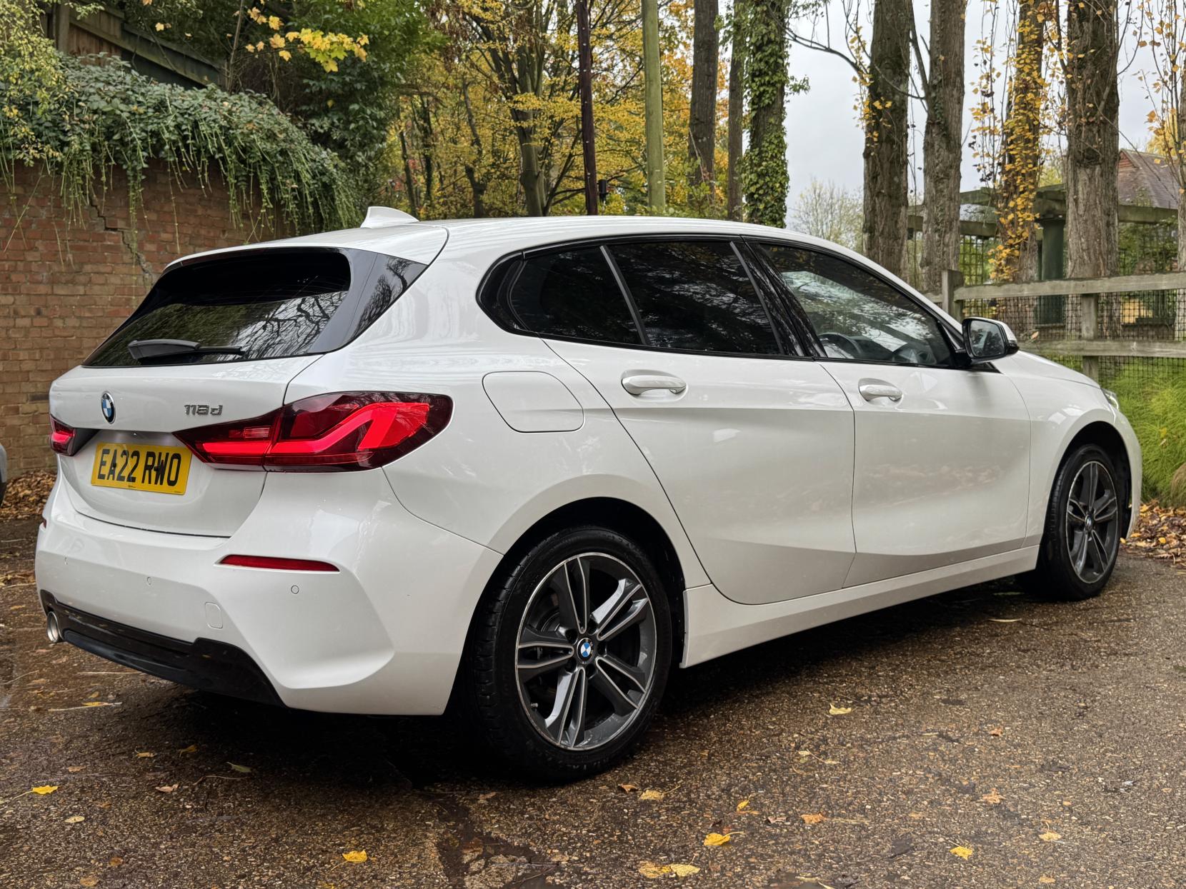 BMW 1 Series 1.5 116d Sport (LCP) Hatchback 5dr Diesel DCT Euro 6 (s/s) (116 ps)