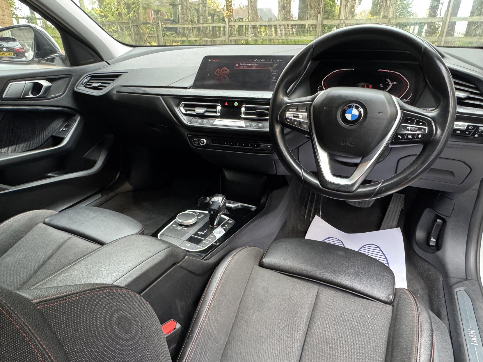 BMW 1 Series 1.5 116d Sport (LCP) Hatchback 5dr Diesel DCT Euro 6 (s/s) (116 ps)