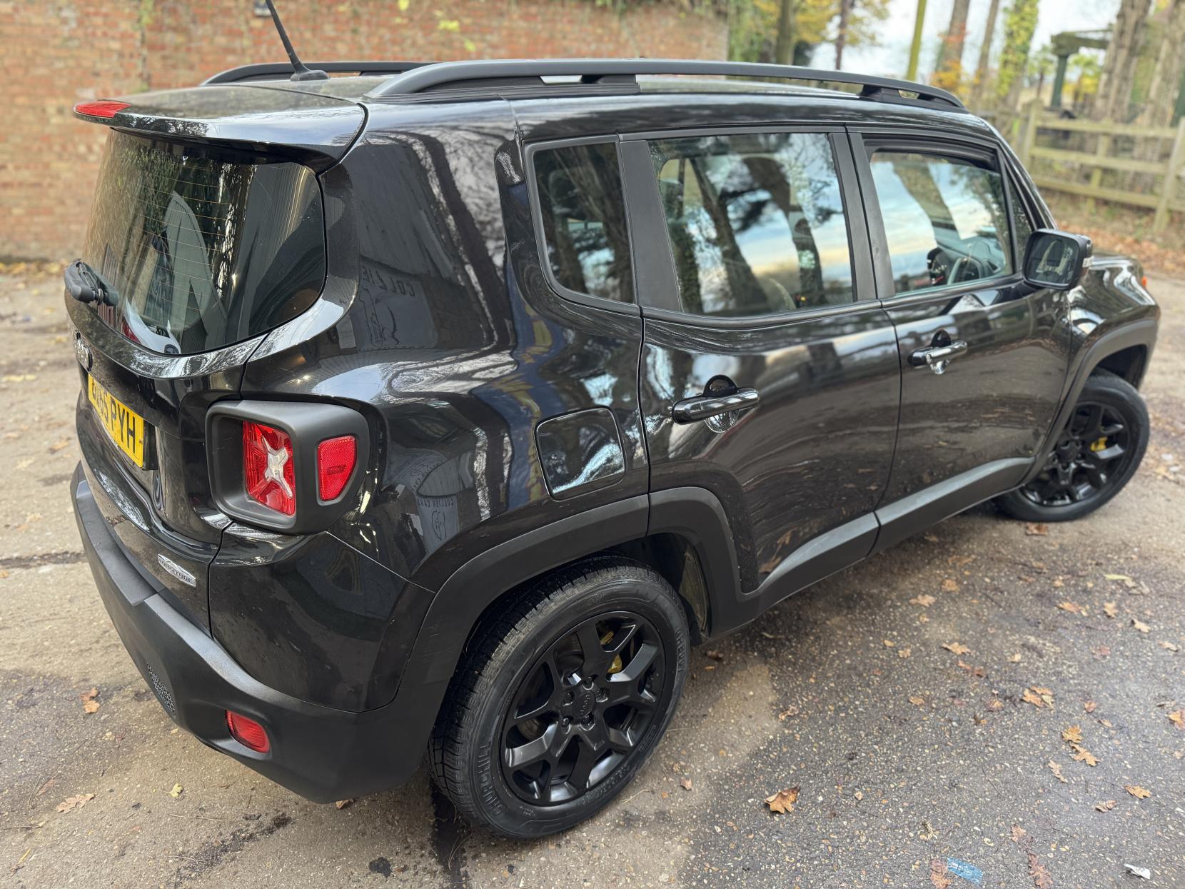 Jeep Renegade 1.6 E-TorQ Longitude SUV 5dr Petrol Manual Euro 6 (s/s) (110 ps)