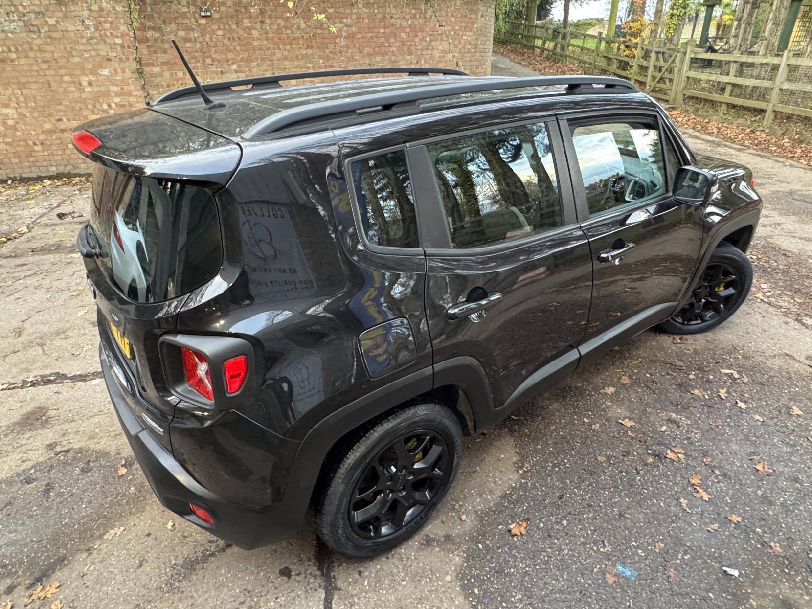 Jeep Renegade 1.6 E-TorQ Longitude SUV 5dr Petrol Manual Euro 6 (s/s) (110 ps)