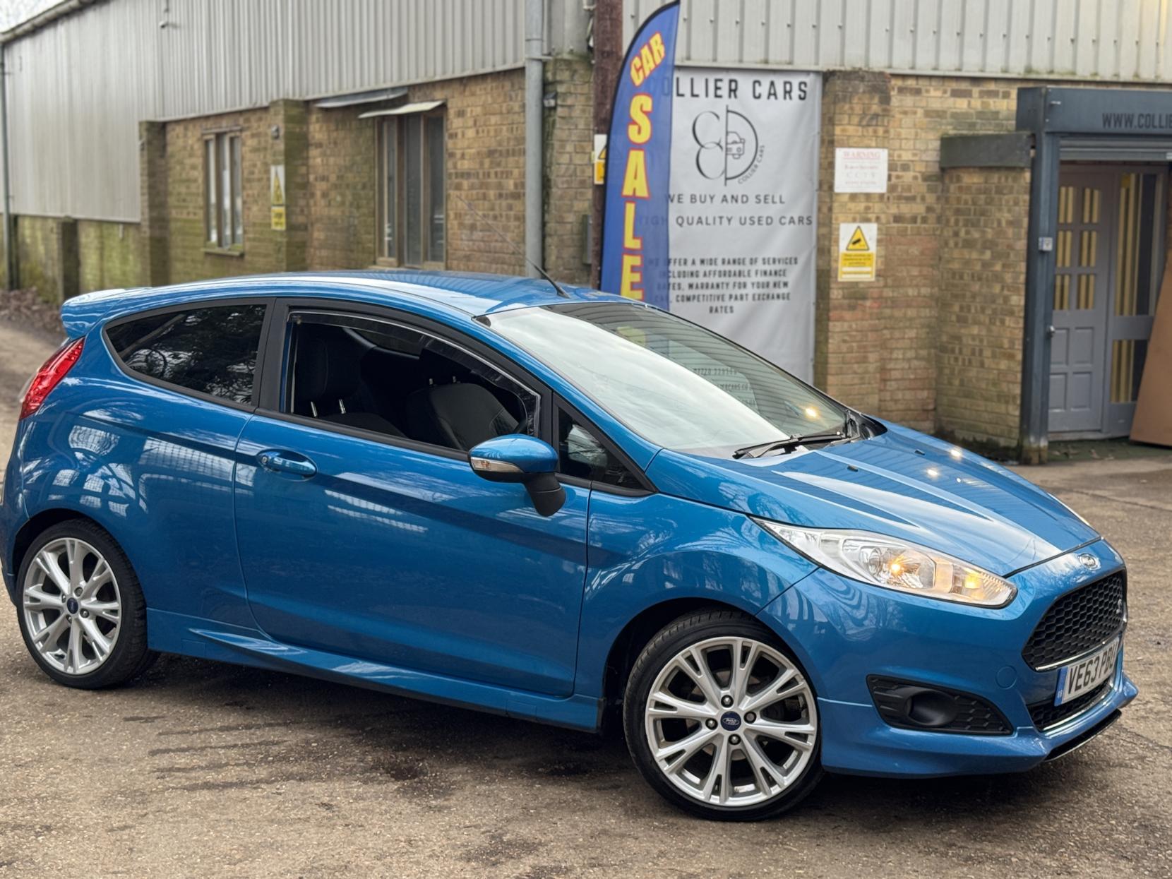 Ford Fiesta 1.0T EcoBoost Zetec S Hatchback 3dr Petrol Manual Euro 5 (s/s) (125 ps)