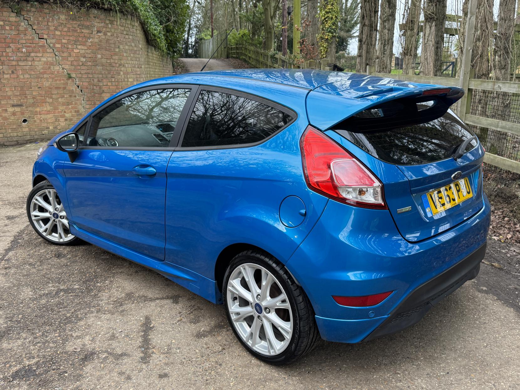 Ford Fiesta 1.0T EcoBoost Zetec S Hatchback 3dr Petrol Manual Euro 5 (s/s) (125 ps)