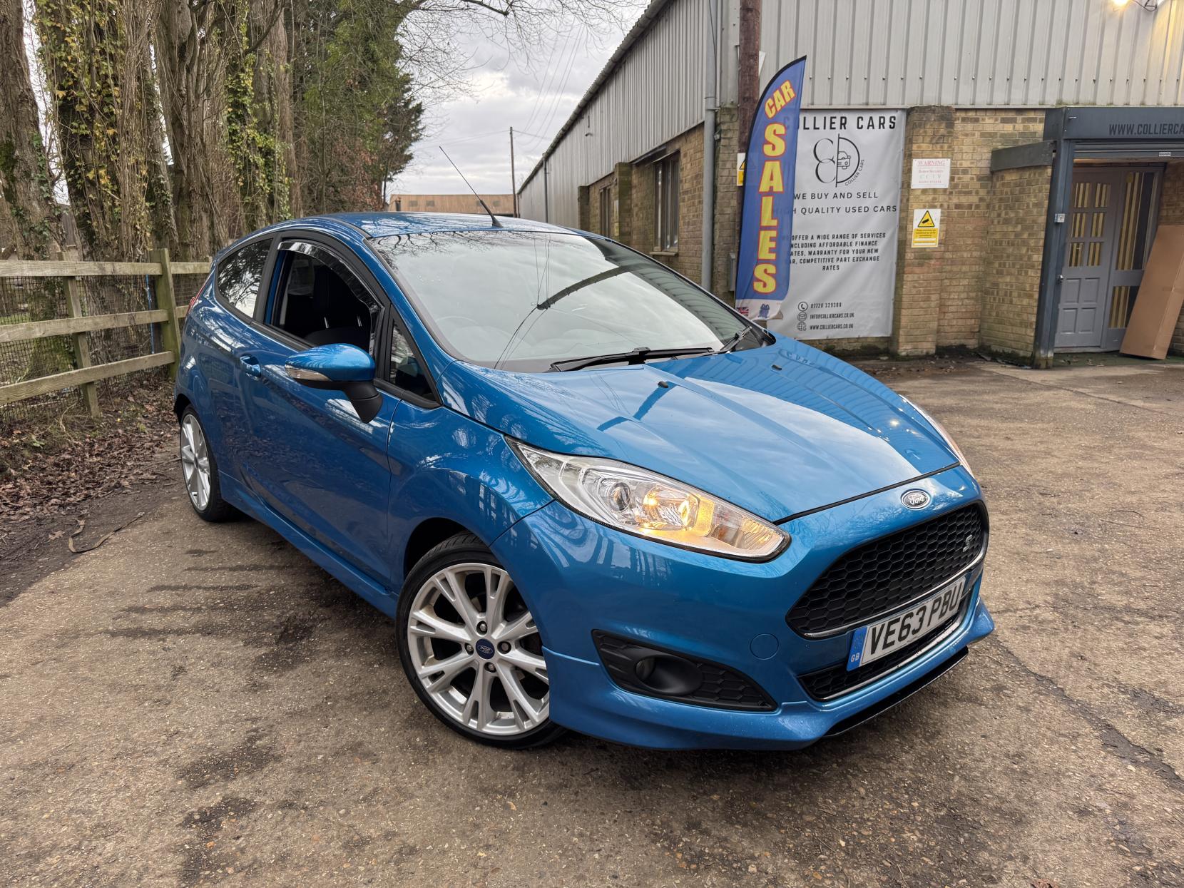 Ford Fiesta 1.0T EcoBoost Zetec S Hatchback 3dr Petrol Manual Euro 5 (s/s) (125 ps)