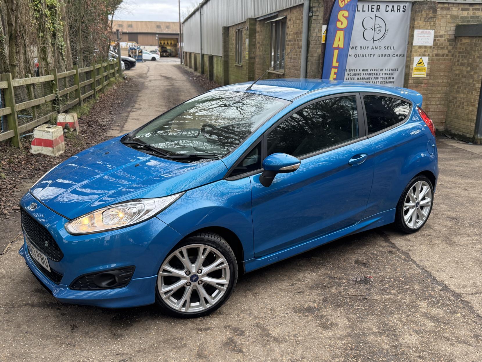 Ford Fiesta 1.0T EcoBoost Zetec S Hatchback 3dr Petrol Manual Euro 5 (s/s) (125 ps)