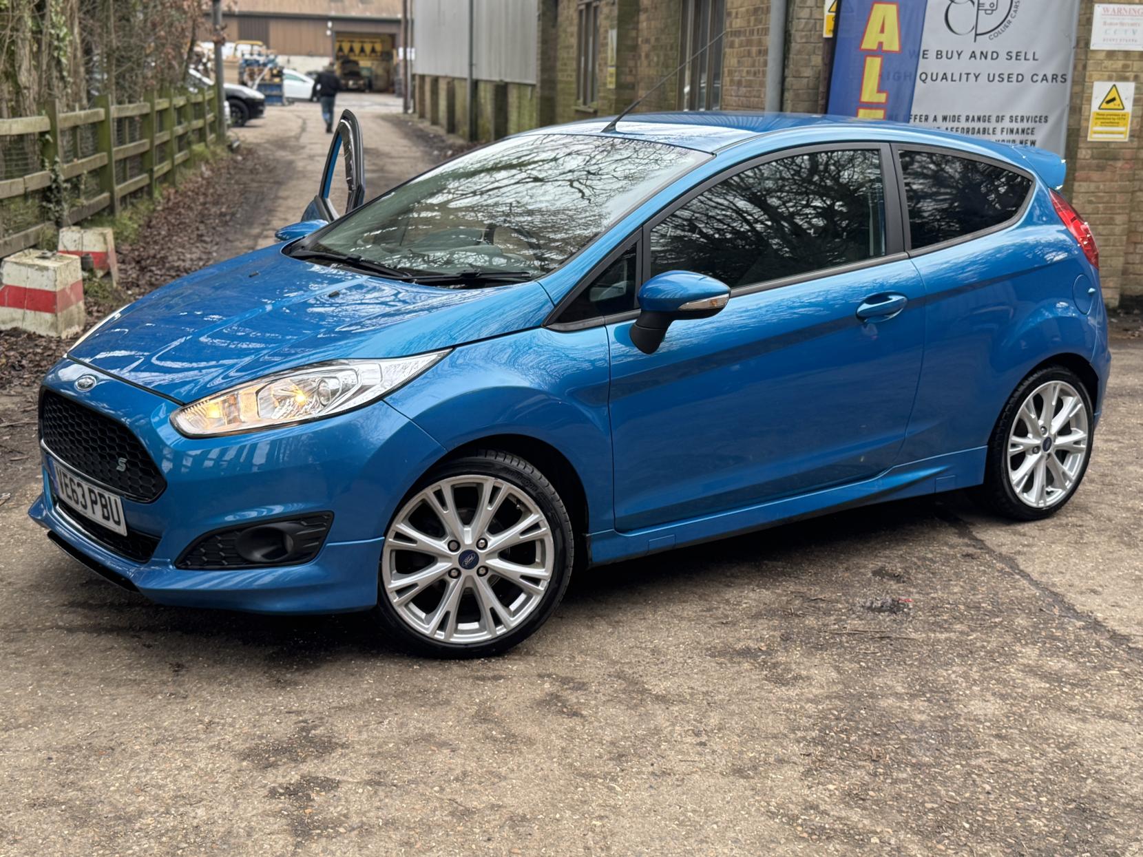 Ford Fiesta 1.0T EcoBoost Zetec S Hatchback 3dr Petrol Manual Euro 5 (s/s) (125 ps)