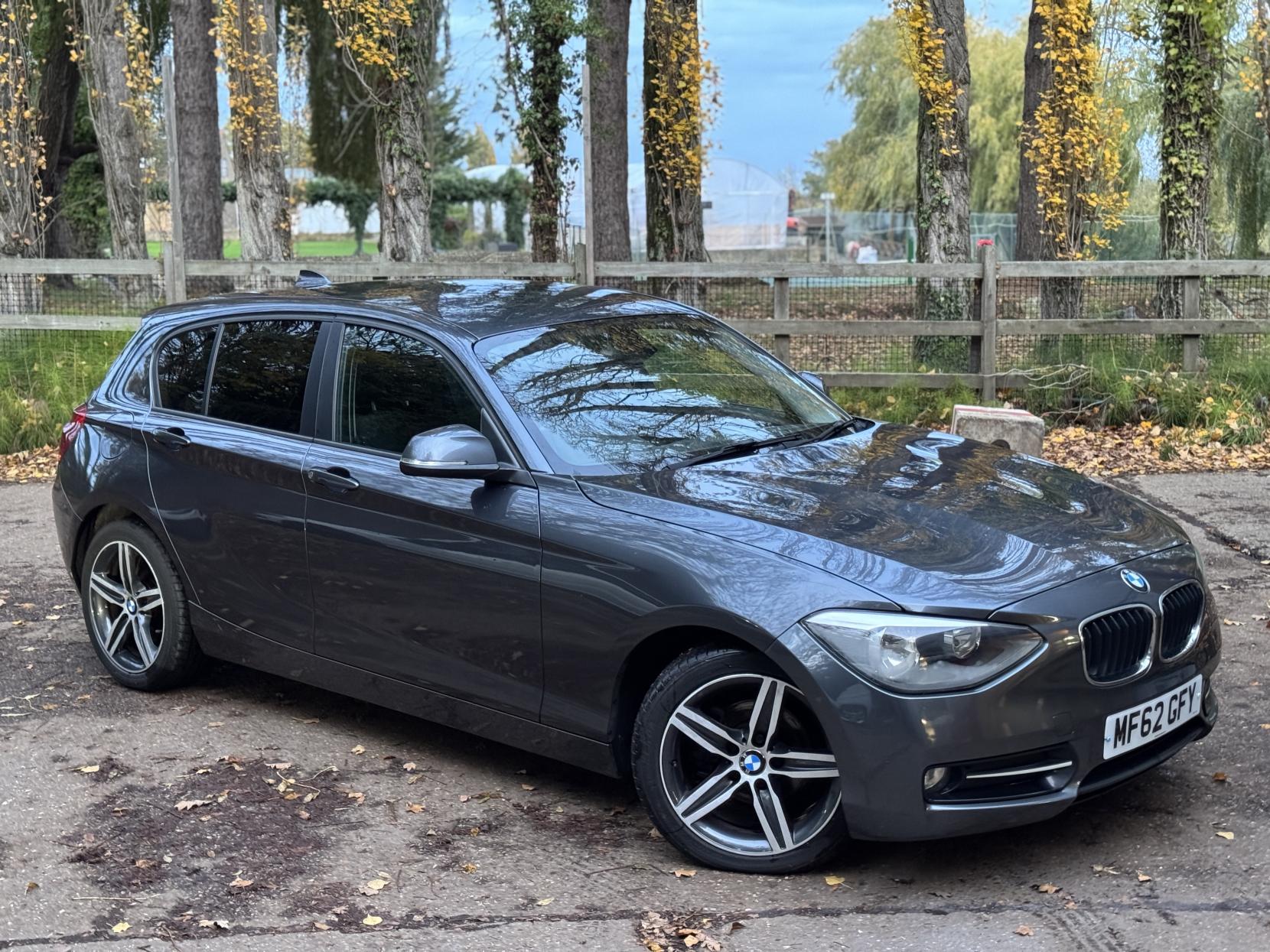 BMW 1 Series 1.6 114i Sport Hatchback 5dr Petrol Manual Euro 5 (s/s) (102 ps)