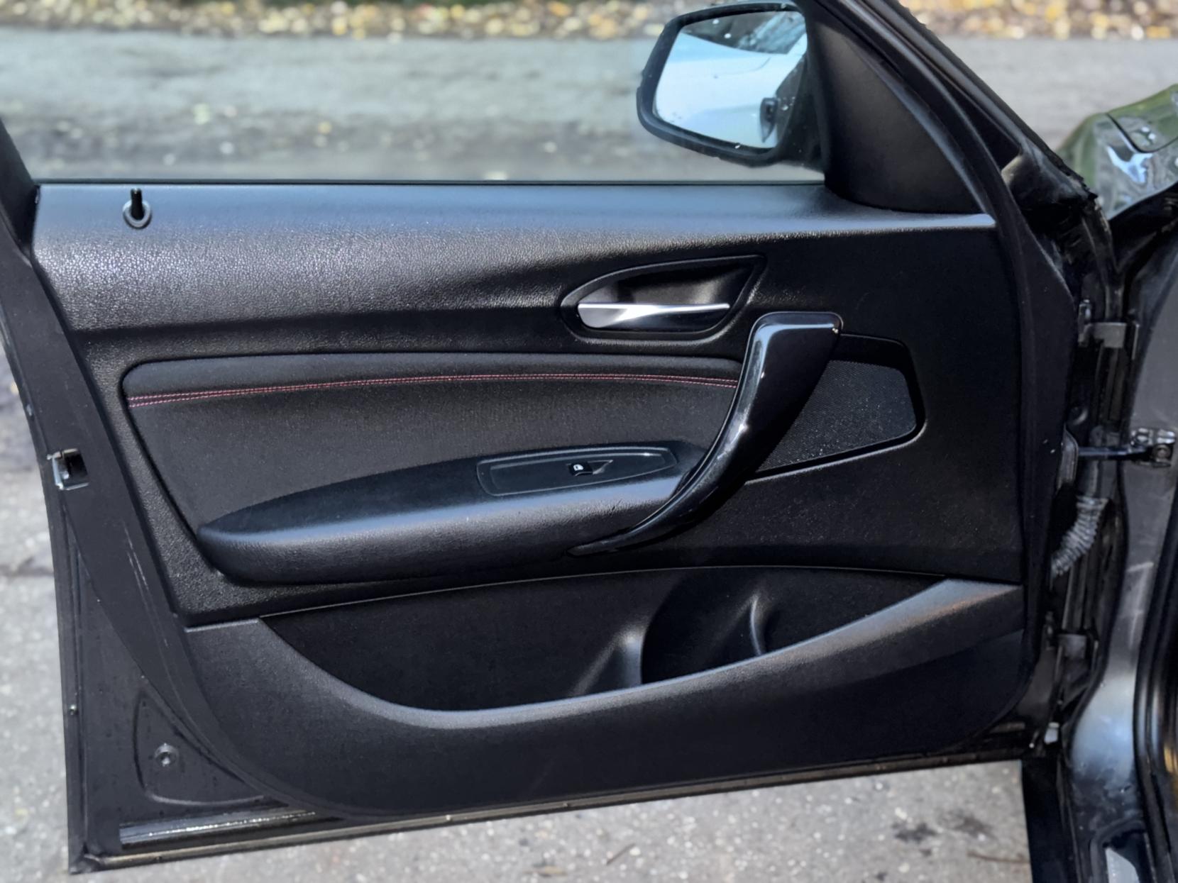 BMW 1 Series 1.6 114i Sport Hatchback 5dr Petrol Manual Euro 5 (s/s) (102 ps)