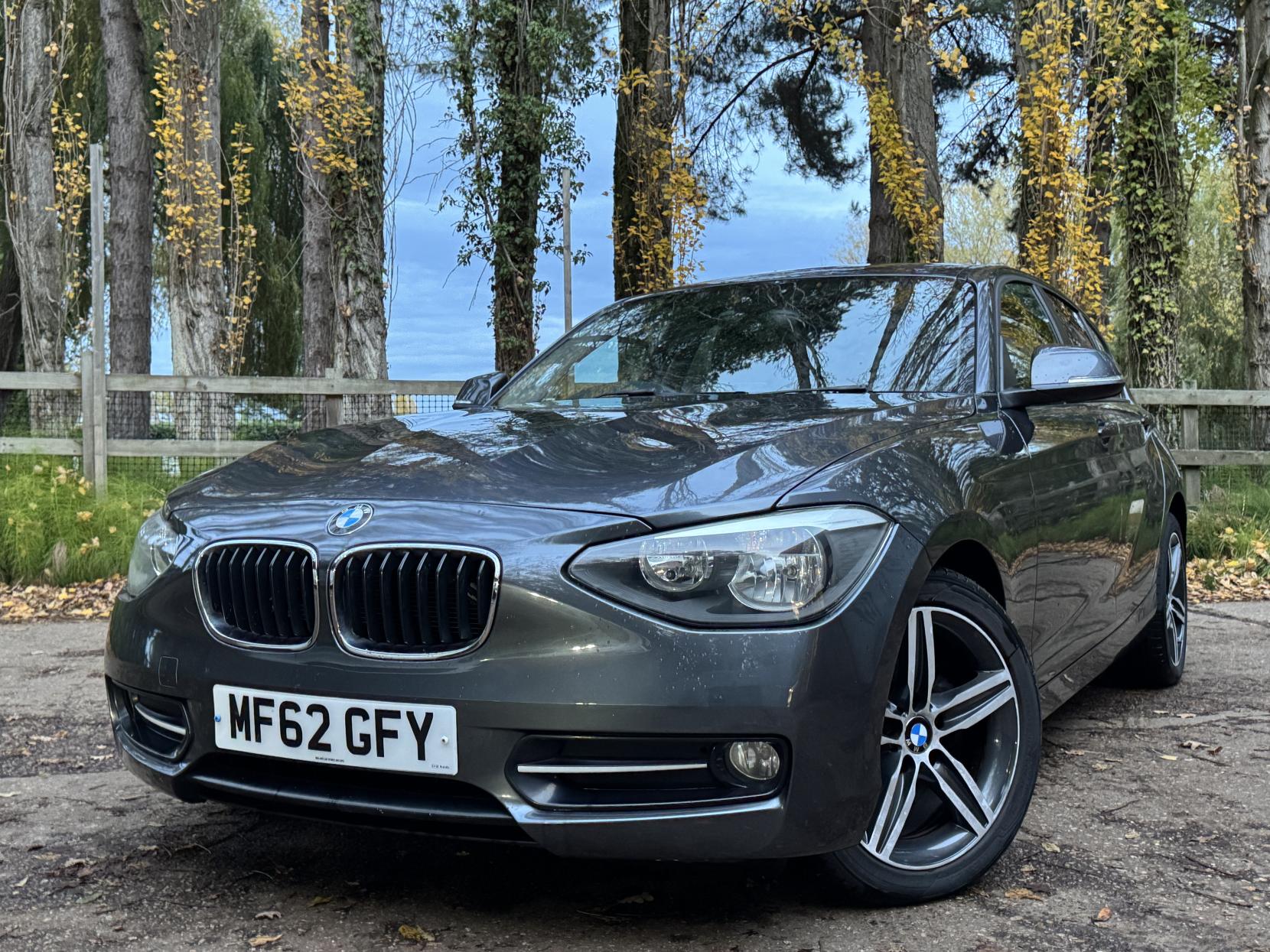 BMW 1 Series 1.6 114i Sport Hatchback 5dr Petrol Manual Euro 5 (s/s) (102 ps)