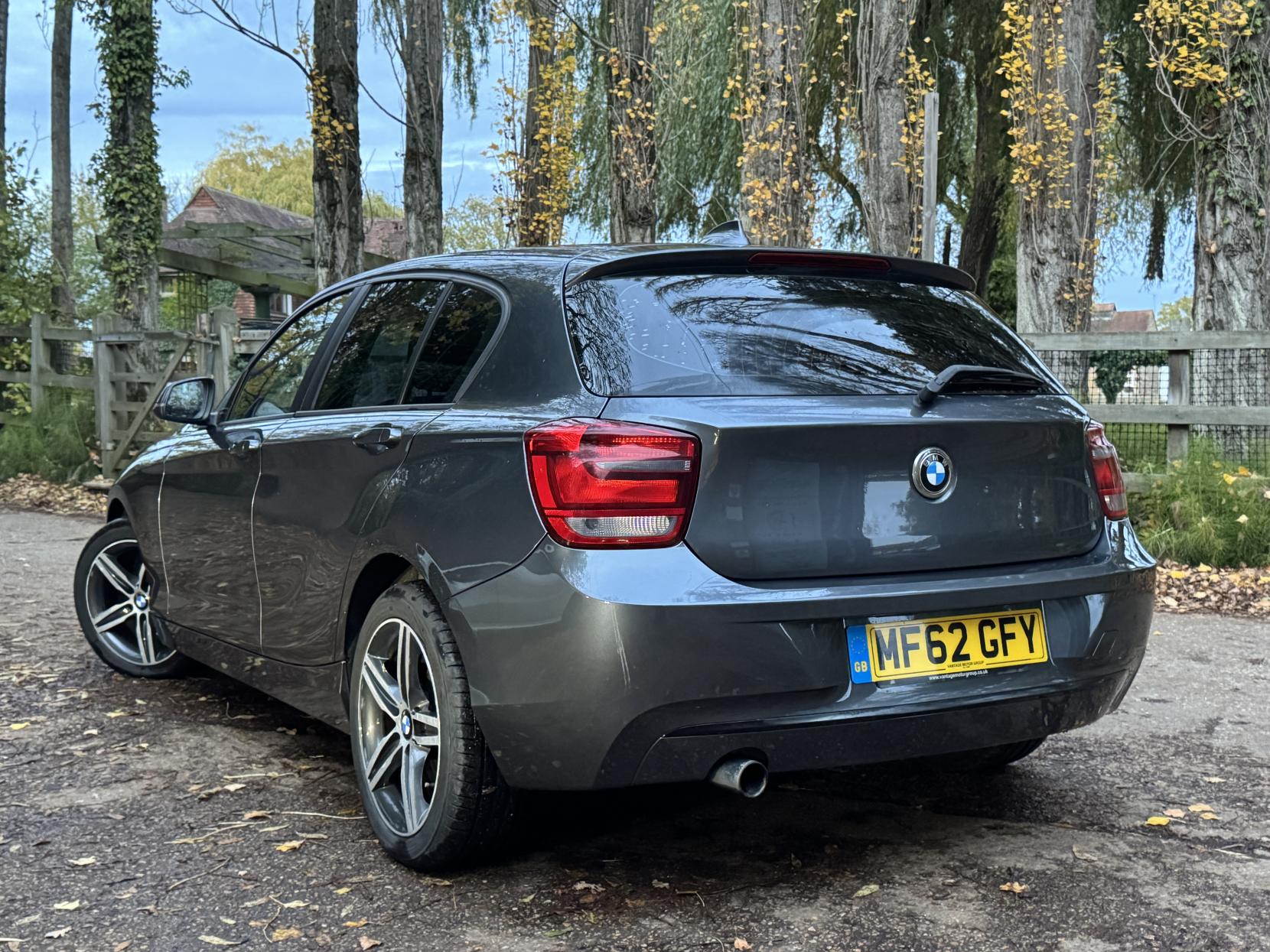 BMW 1 Series 1.6 114i Sport Hatchback 5dr Petrol Manual Euro 5 (s/s) (102 ps)