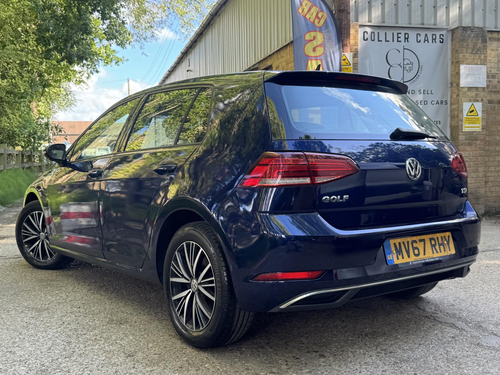 Volkswagen Golf 1.4 TSI BlueMotion Tech SE Hatchback 5dr Petrol Manual Euro 6 (s/s) (125 ps)