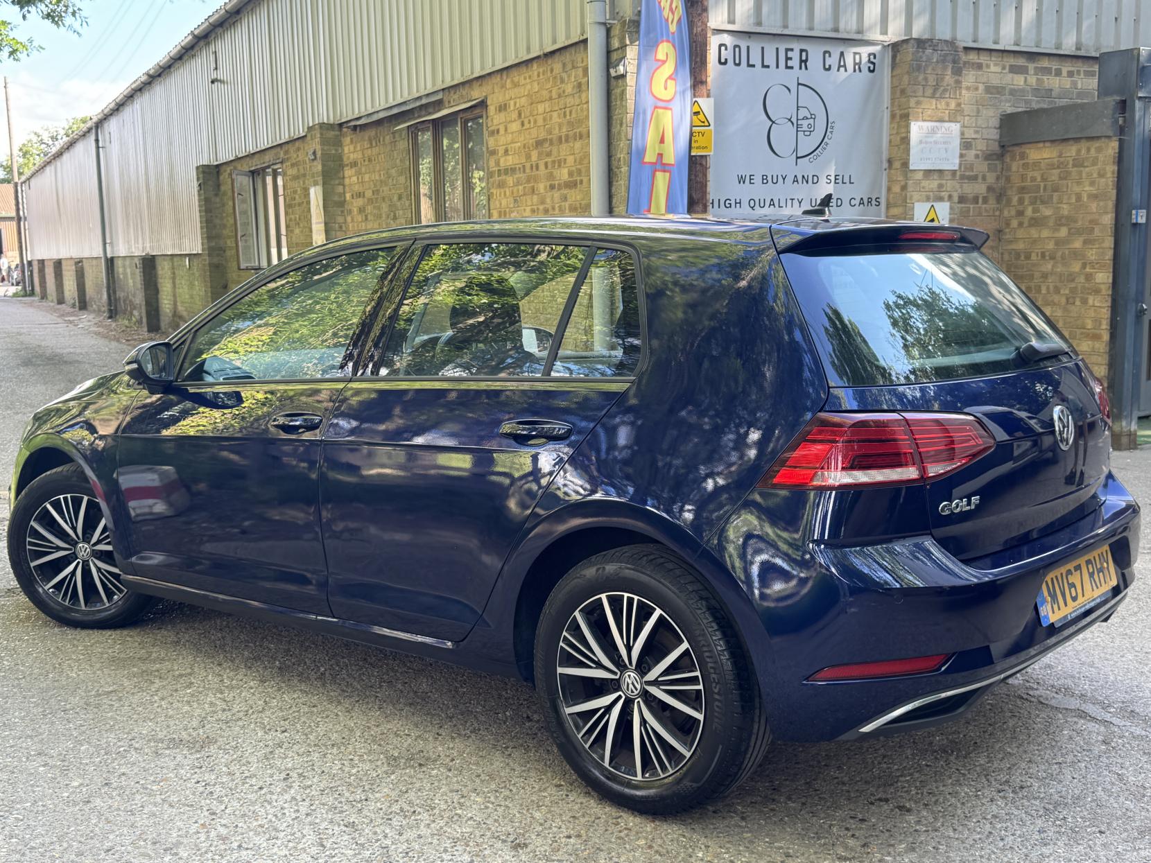Volkswagen Golf 1.4 TSI BlueMotion Tech SE Hatchback 5dr Petrol Manual Euro 6 (s/s) (125 ps)