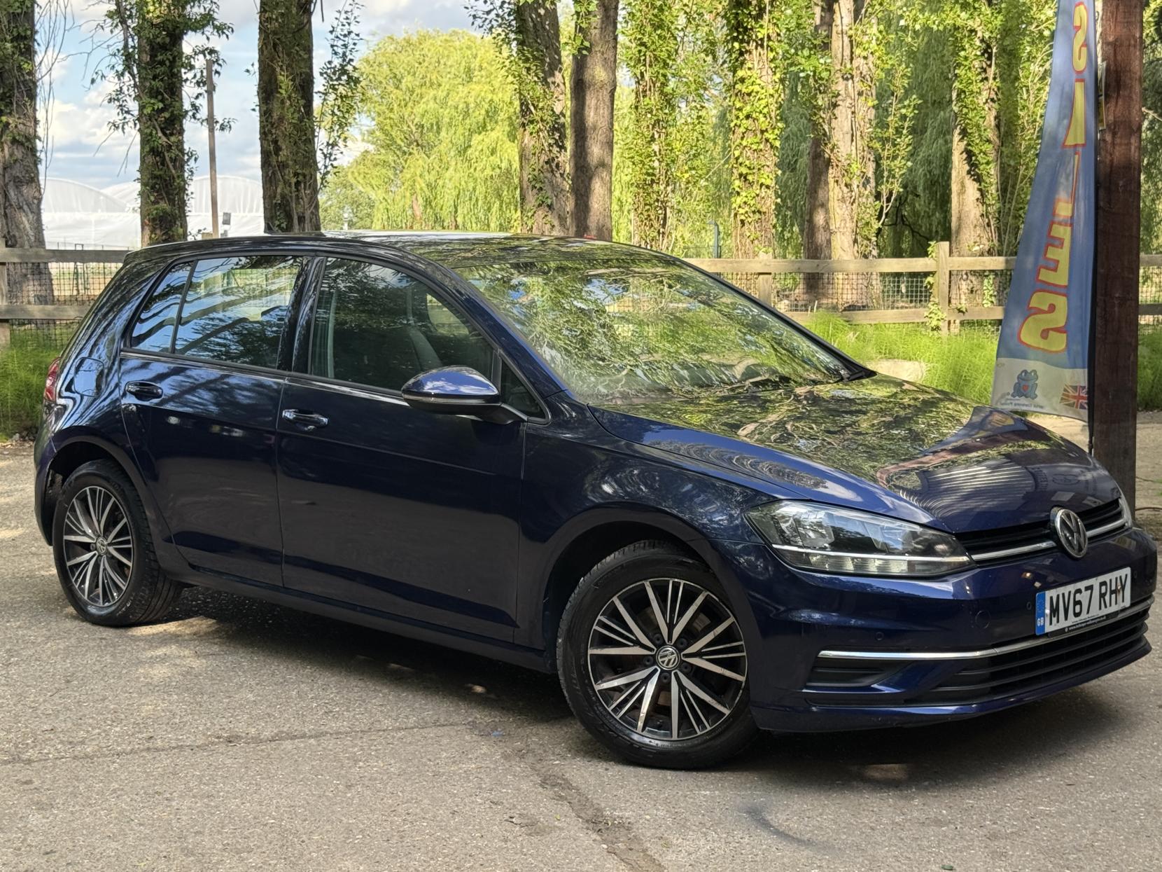 Volkswagen Golf 1.4 TSI BlueMotion Tech SE Hatchback 5dr Petrol Manual Euro 6 (s/s) (125 ps)