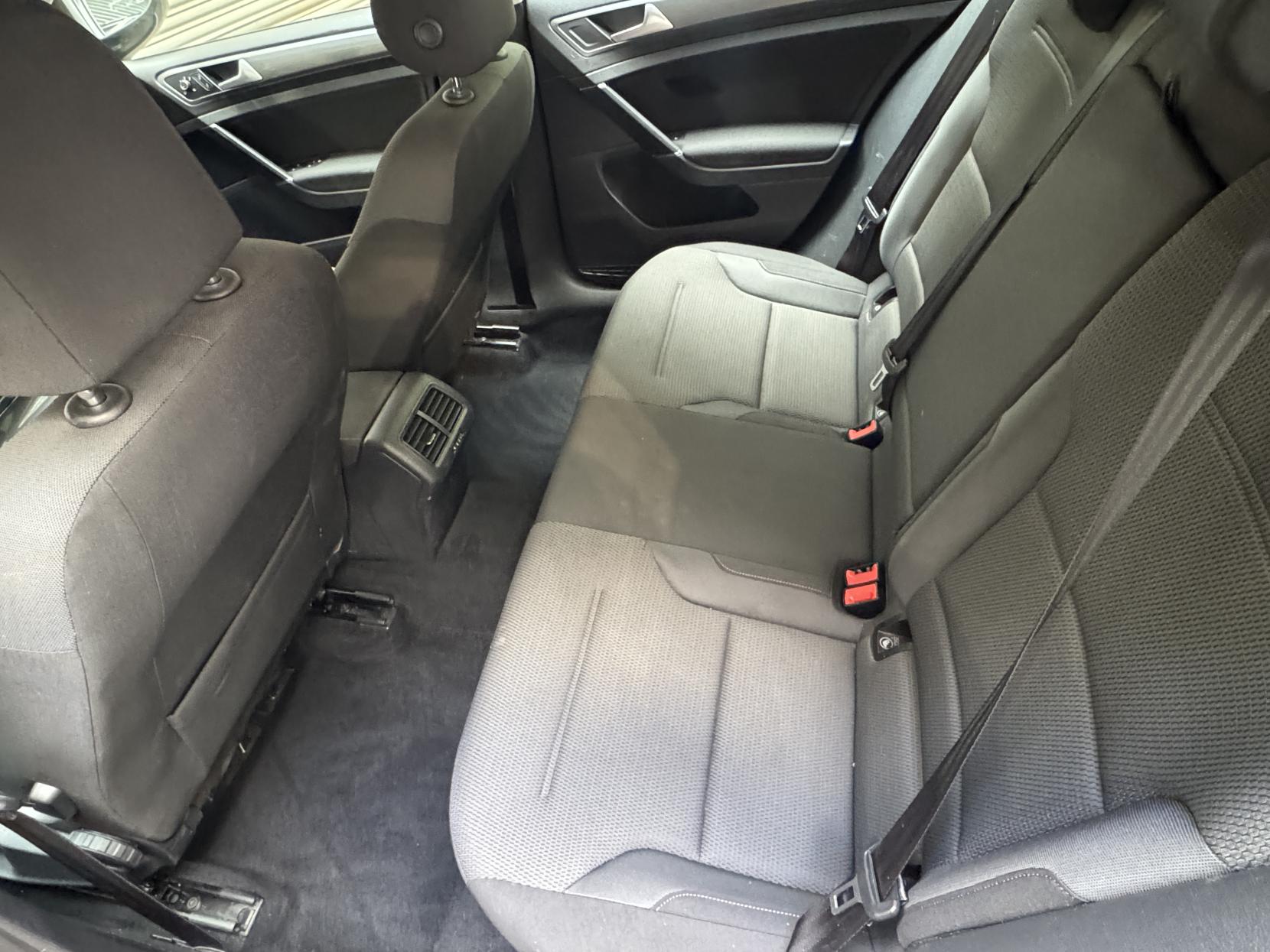 Volkswagen Golf 1.4 TSI BlueMotion Tech SE Hatchback 5dr Petrol Manual Euro 6 (s/s) (125 ps)