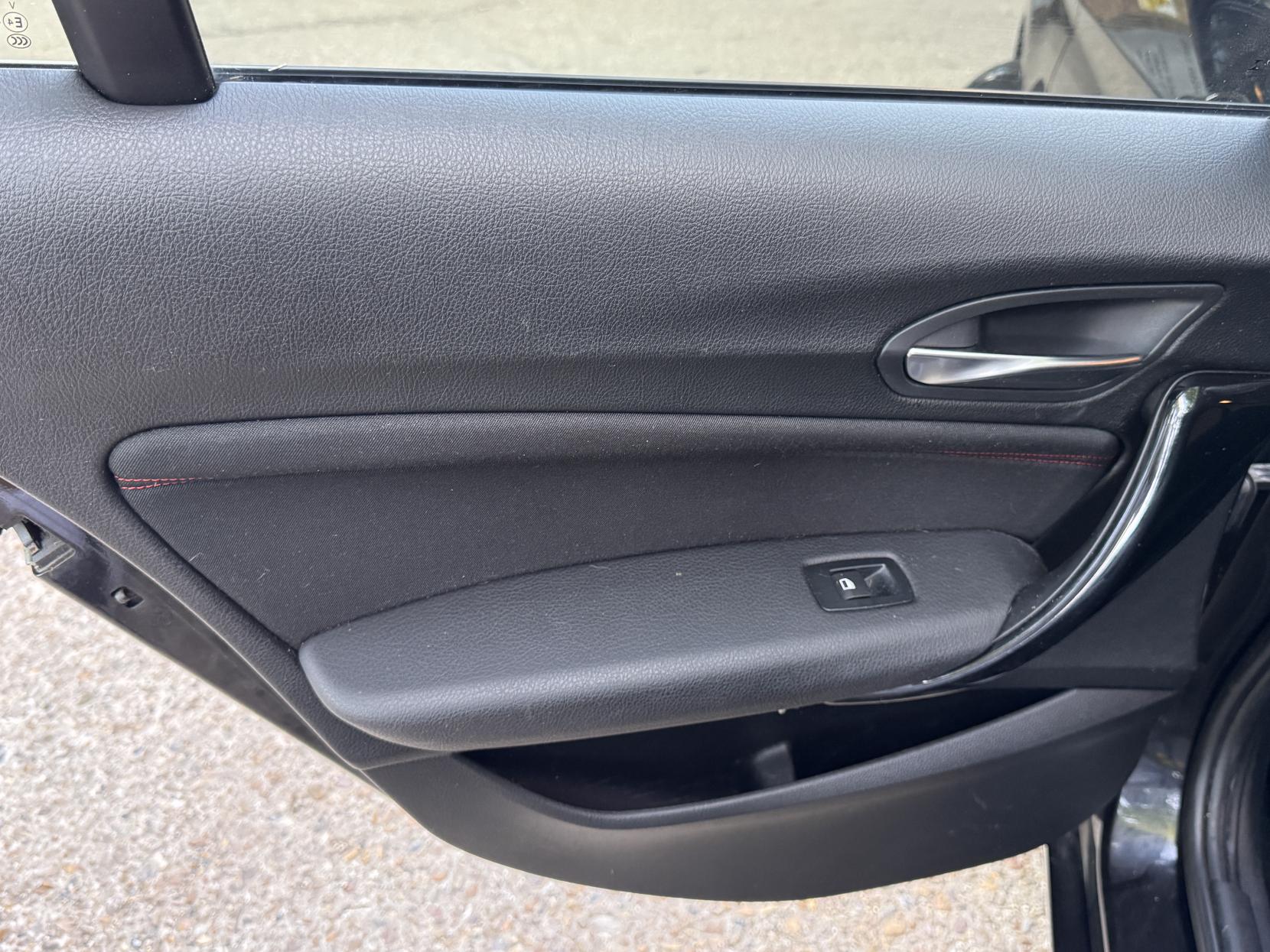 BMW 1 Series 1.5 118i Sport Hatchback 5dr Petrol Manual Euro 6 (s/s) (136 ps)