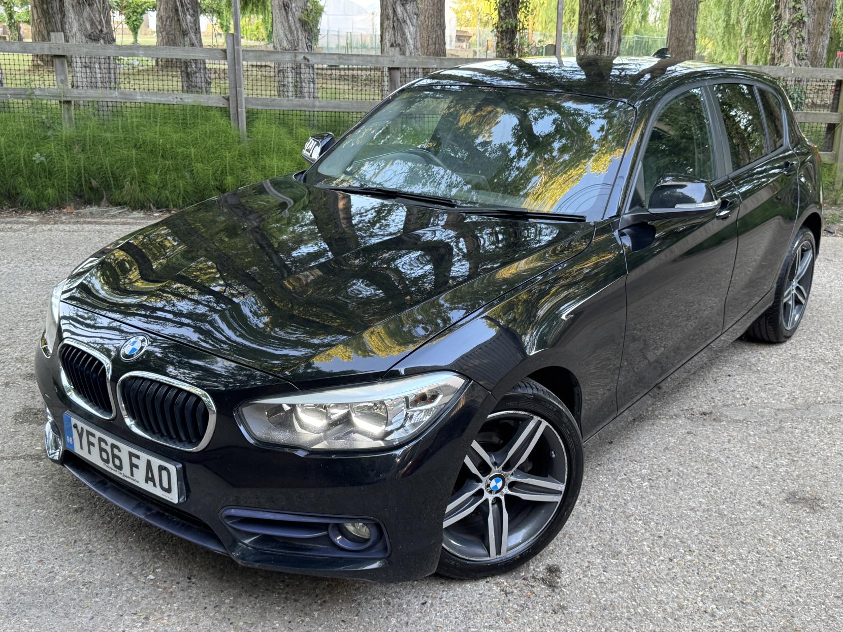 BMW 1 Series 1.5 118i Sport Hatchback 5dr Petrol Manual Euro 6 (s/s) (136 ps)
