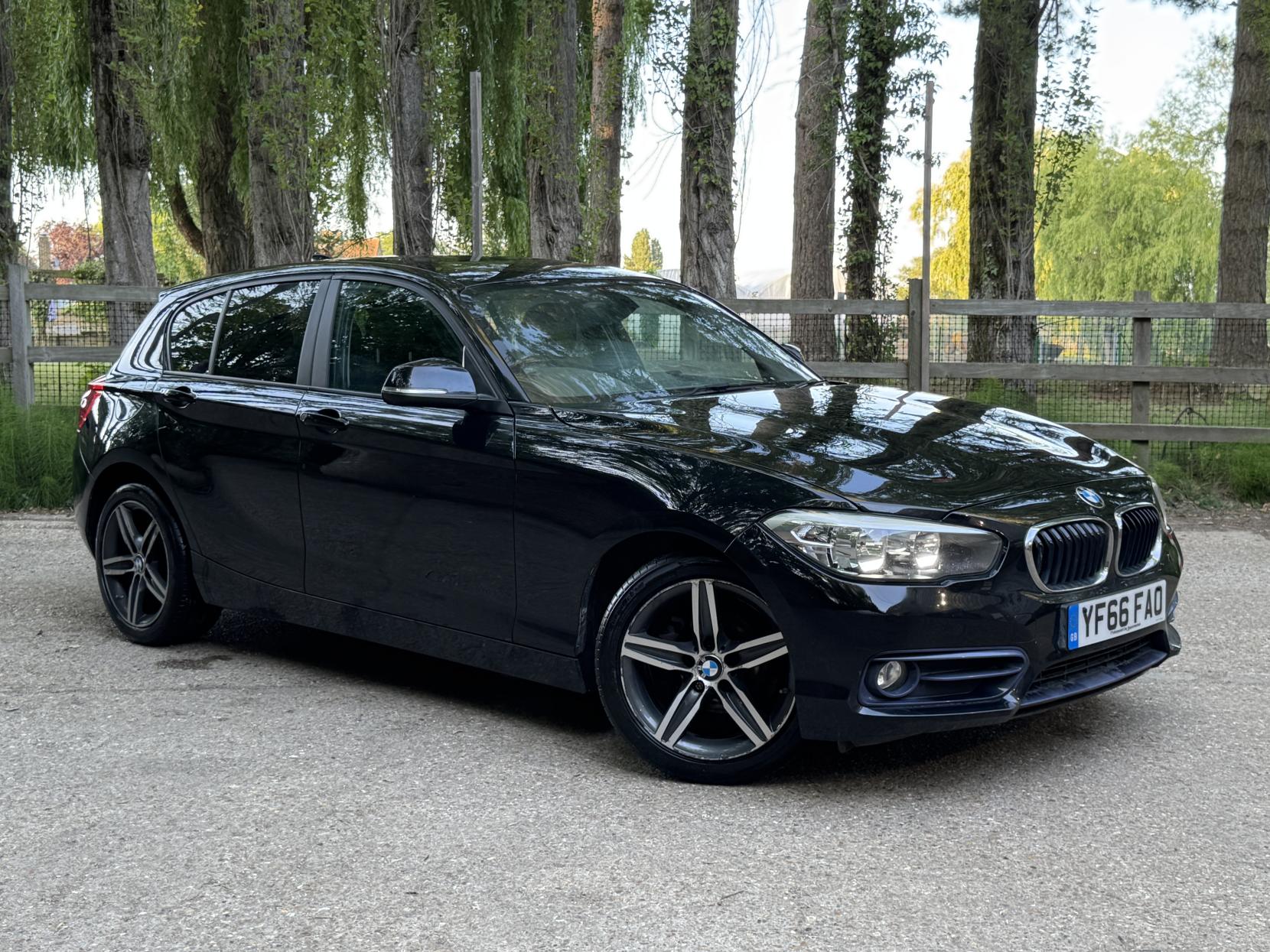 BMW 1 Series 1.5 118i Sport Hatchback 5dr Petrol Manual Euro 6 (s/s) (136 ps)