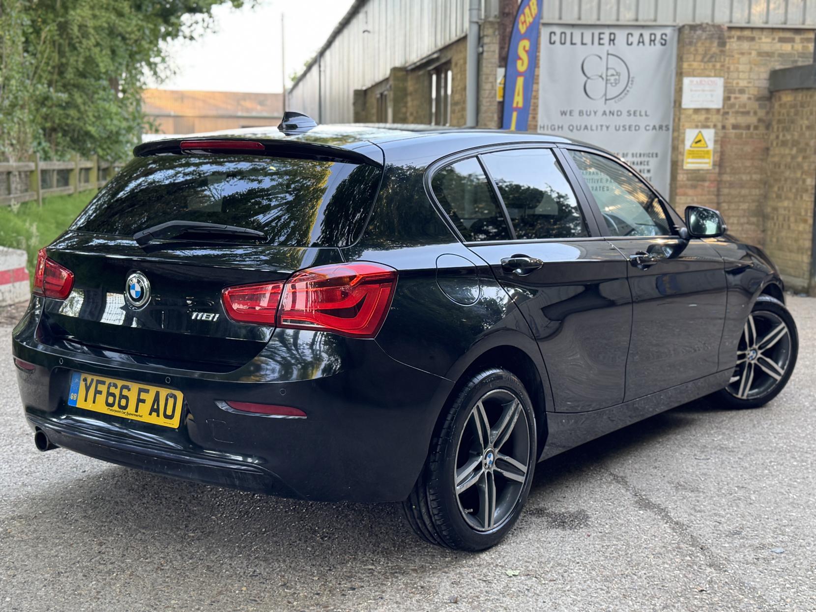 BMW 1 Series 1.5 118i Sport Hatchback 5dr Petrol Manual Euro 6 (s/s) (136 ps)
