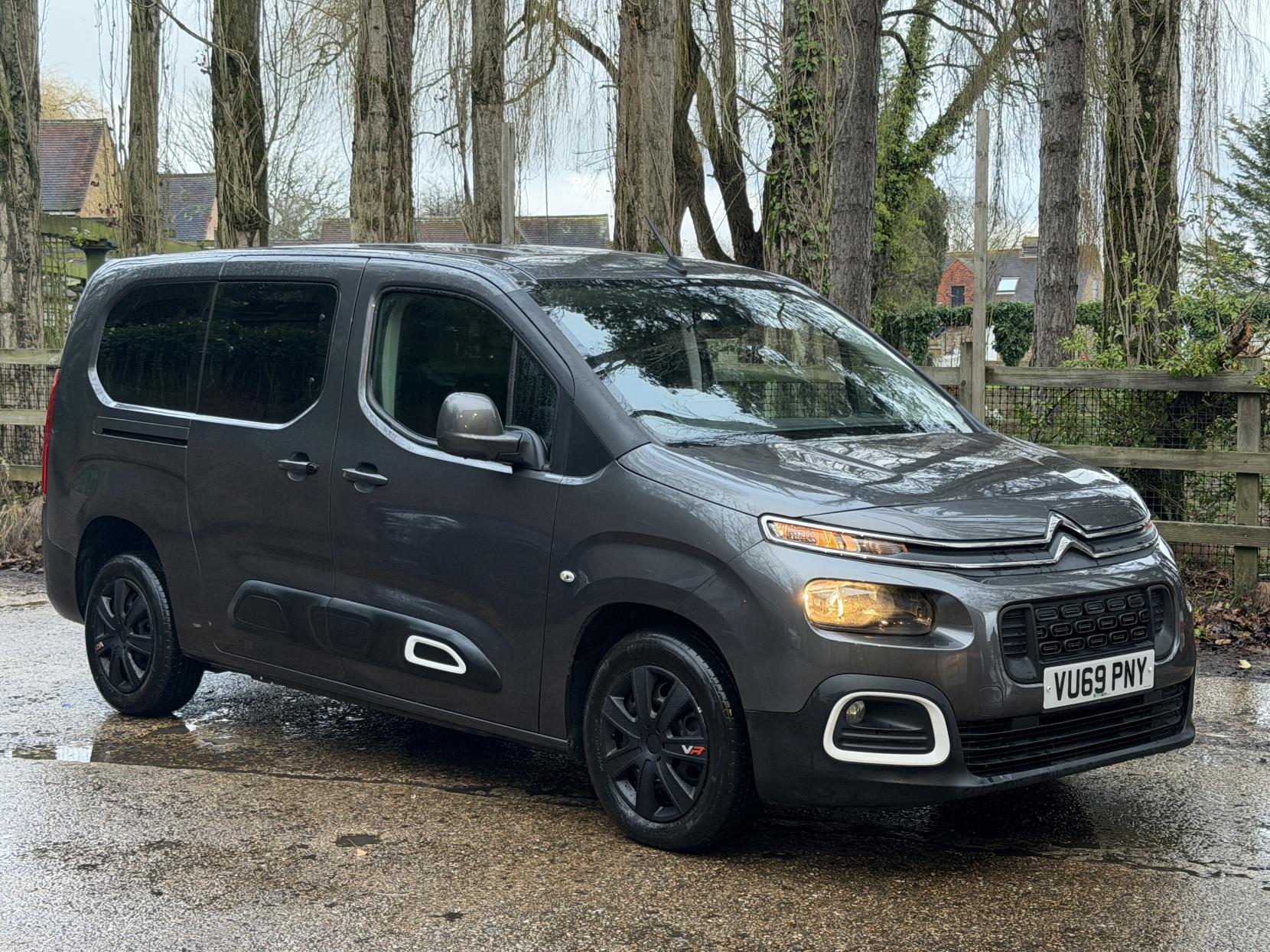 Citroen Berlingo 1.5 BlueHDi Feel XL MPV 5dr Diesel EAT Euro 6 (s/s) (130 ps)