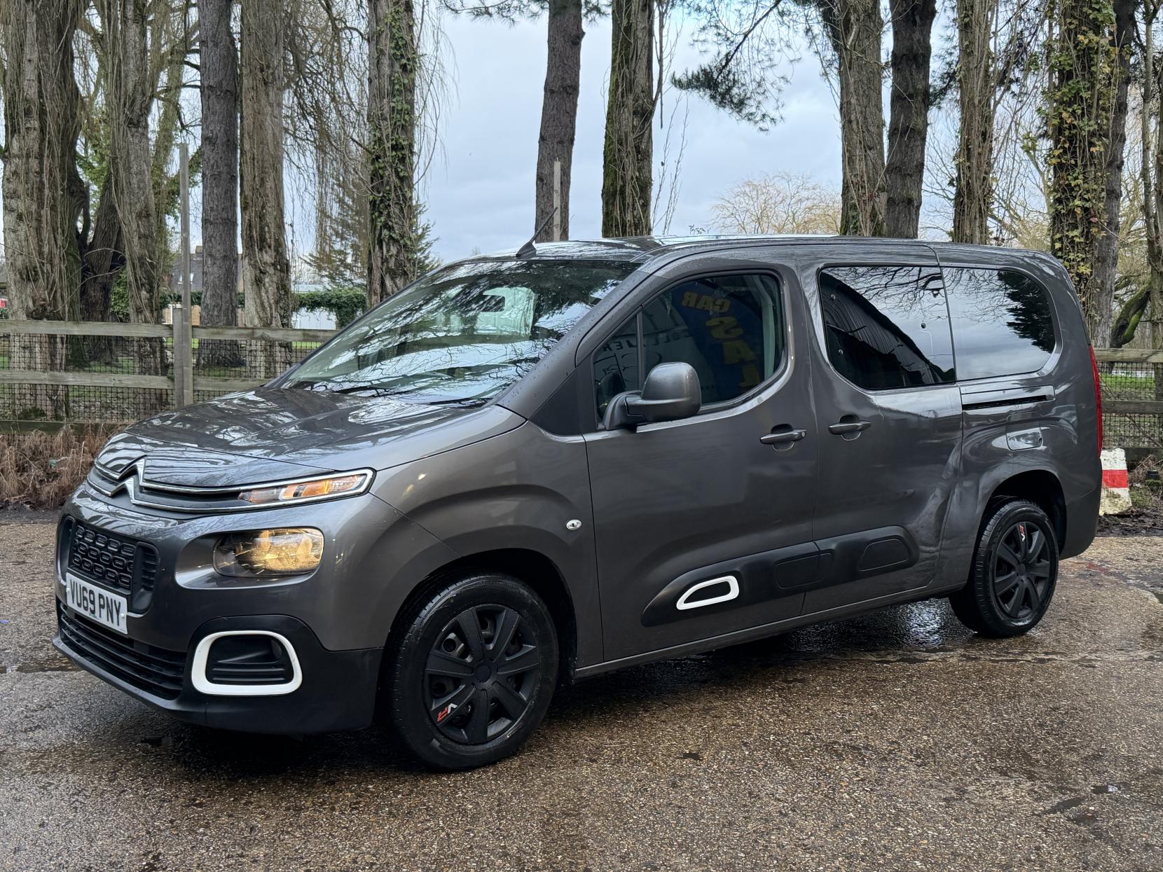 Citroen Berlingo 1.5 BlueHDi Feel XL MPV 5dr Diesel EAT Euro 6 (s/s) (130 ps)