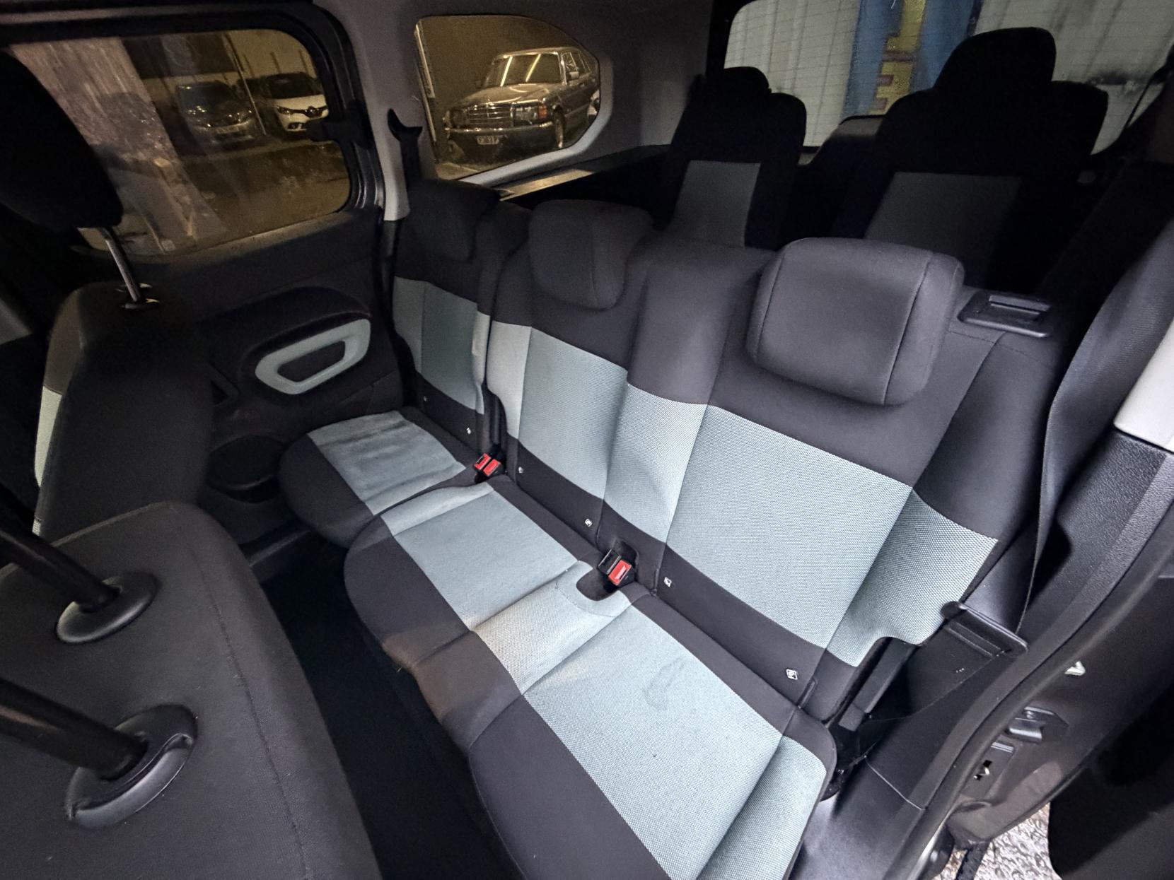 Citroen Berlingo 1.5 BlueHDi Feel XL MPV 5dr Diesel EAT Euro 6 (s/s) (130 ps)