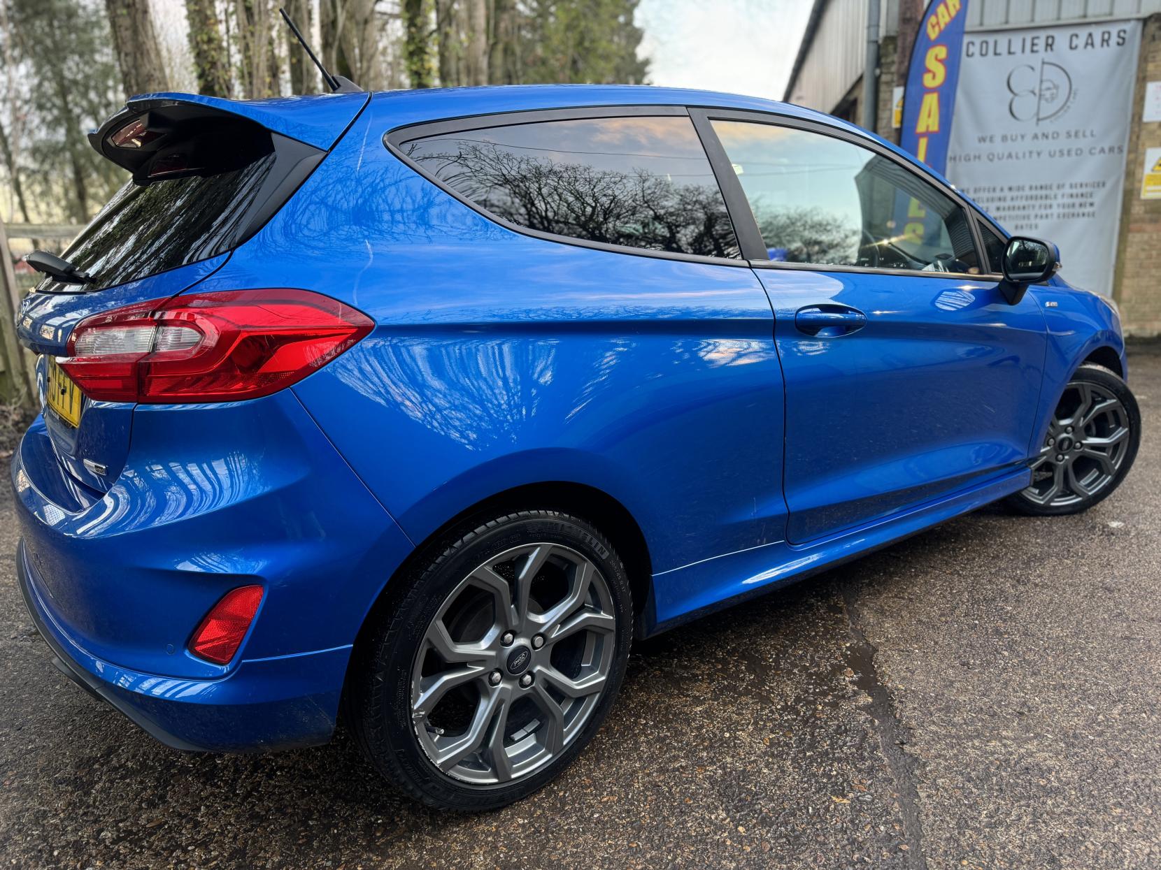 Ford Fiesta 1.0T EcoBoost ST-Line Edition Hatchback 3dr Petrol Manual Euro 6 (s/s) (125 ps)