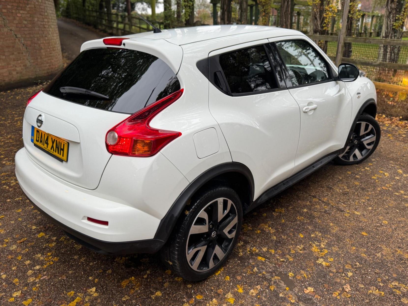 Nissan Juke 1.6 n-tec Euro 5 5dr (17in Alloy)