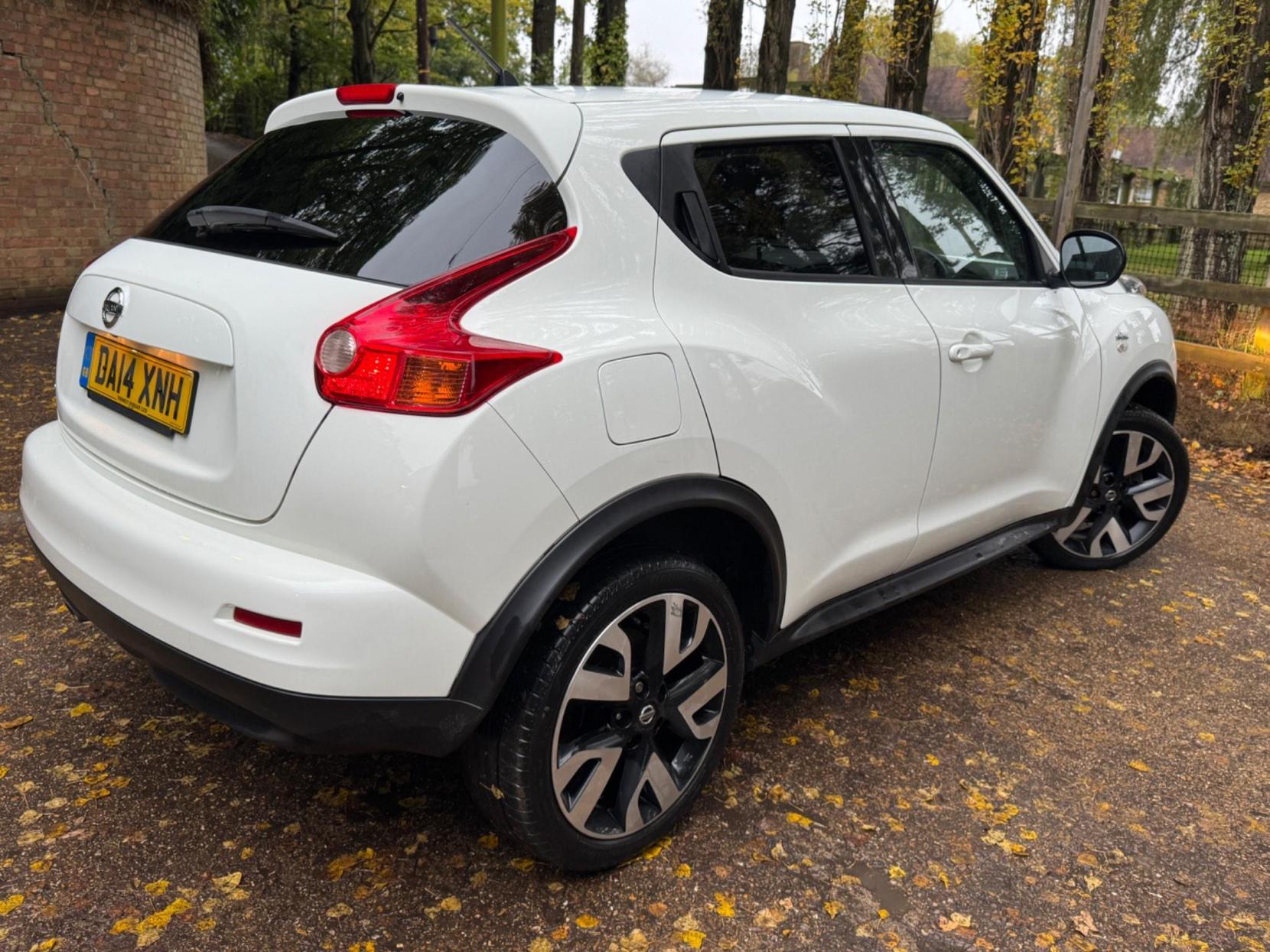 Nissan Juke 1.6 n-tec Euro 5 5dr (17in Alloy)