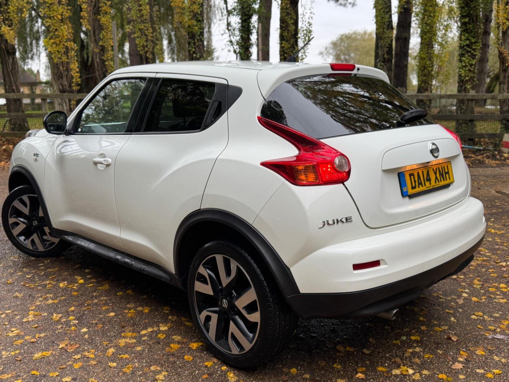 Nissan Juke 1.6 n-tec Euro 5 5dr (17in Alloy)