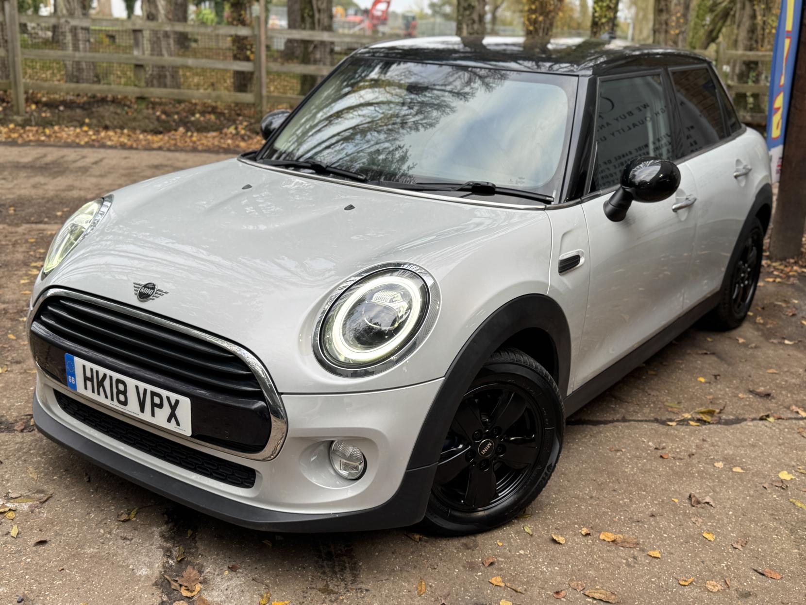 MINI Hatch 1.5 Cooper Hatchback 5dr Petrol Manual Euro 6 (s/s) (136 ps)