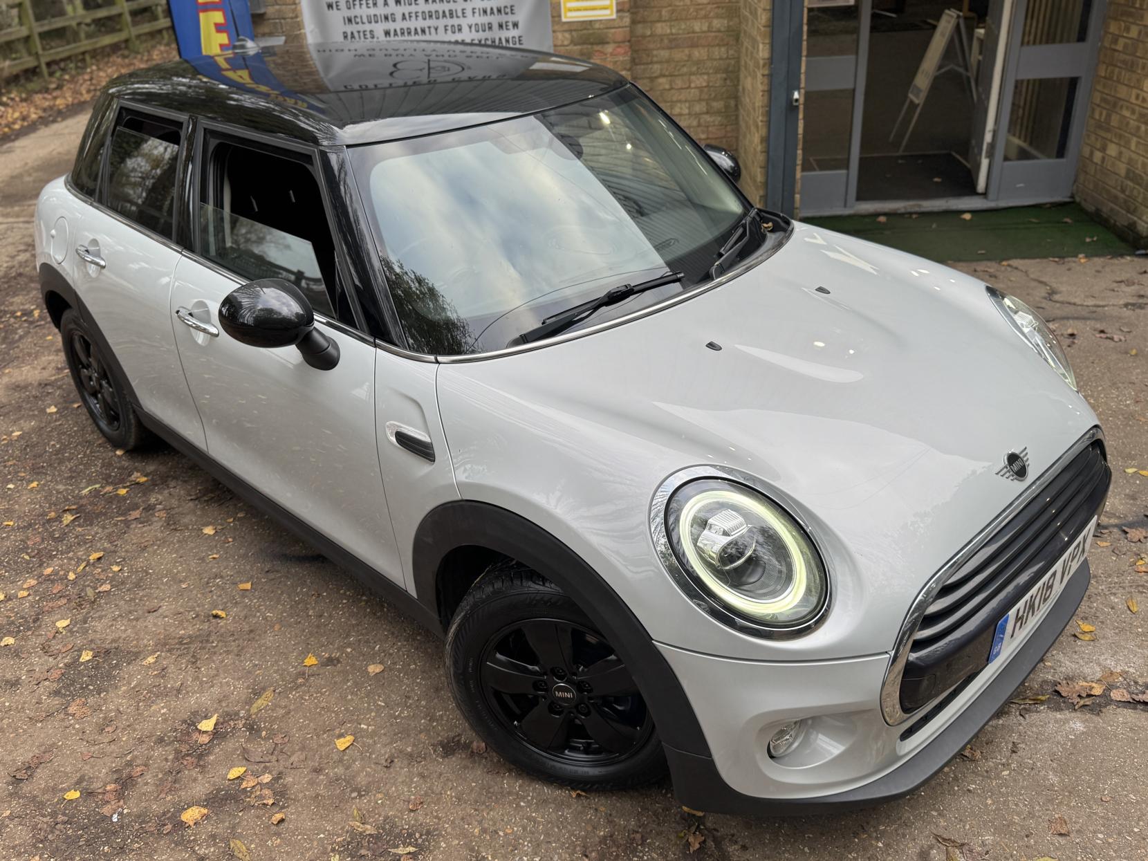 MINI Hatch 1.5 Cooper Hatchback 5dr Petrol Manual Euro 6 (s/s) (136 ps)