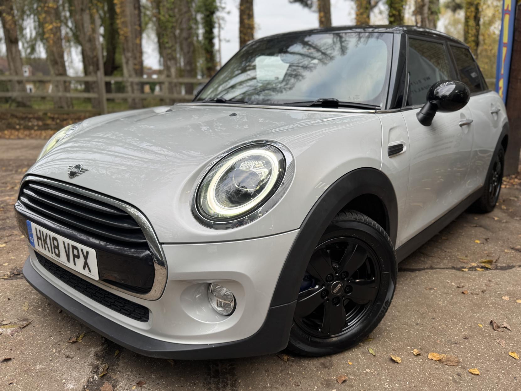 MINI Hatch 1.5 Cooper Hatchback 5dr Petrol Manual Euro 6 (s/s) (136 ps)