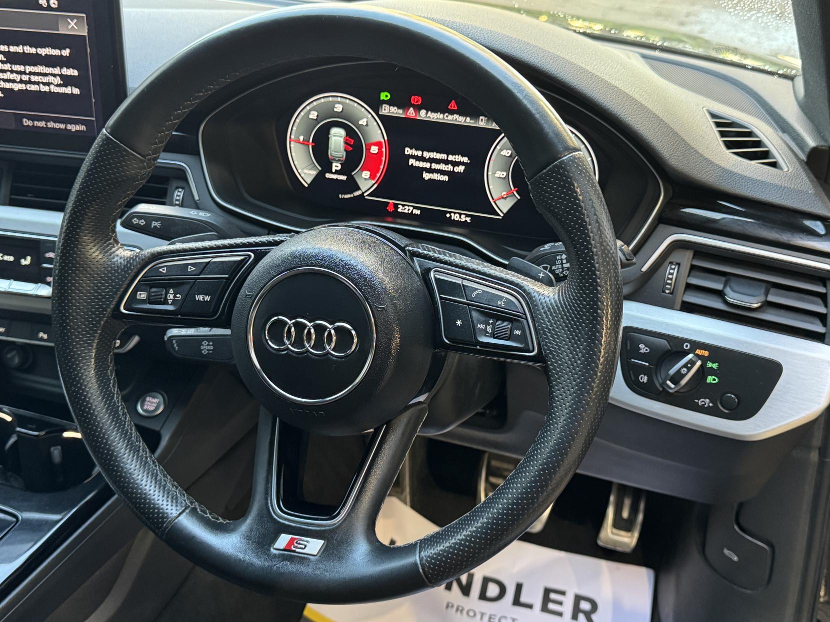 Audi A4 Avant 2.0 TDI 35 S line Estate 5dr Diesel S Tronic Euro 6 (s/s) (163 ps)