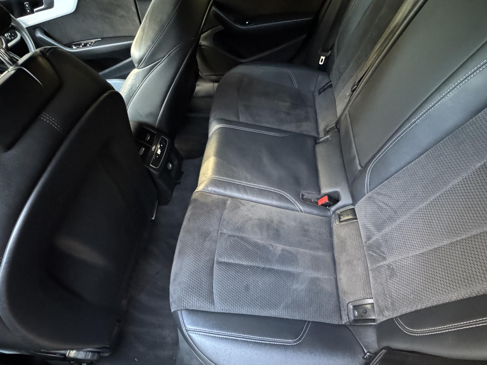 Audi A4 Avant 2.0 TDI 35 S line Estate 5dr Diesel S Tronic Euro 6 (s/s) (163 ps)