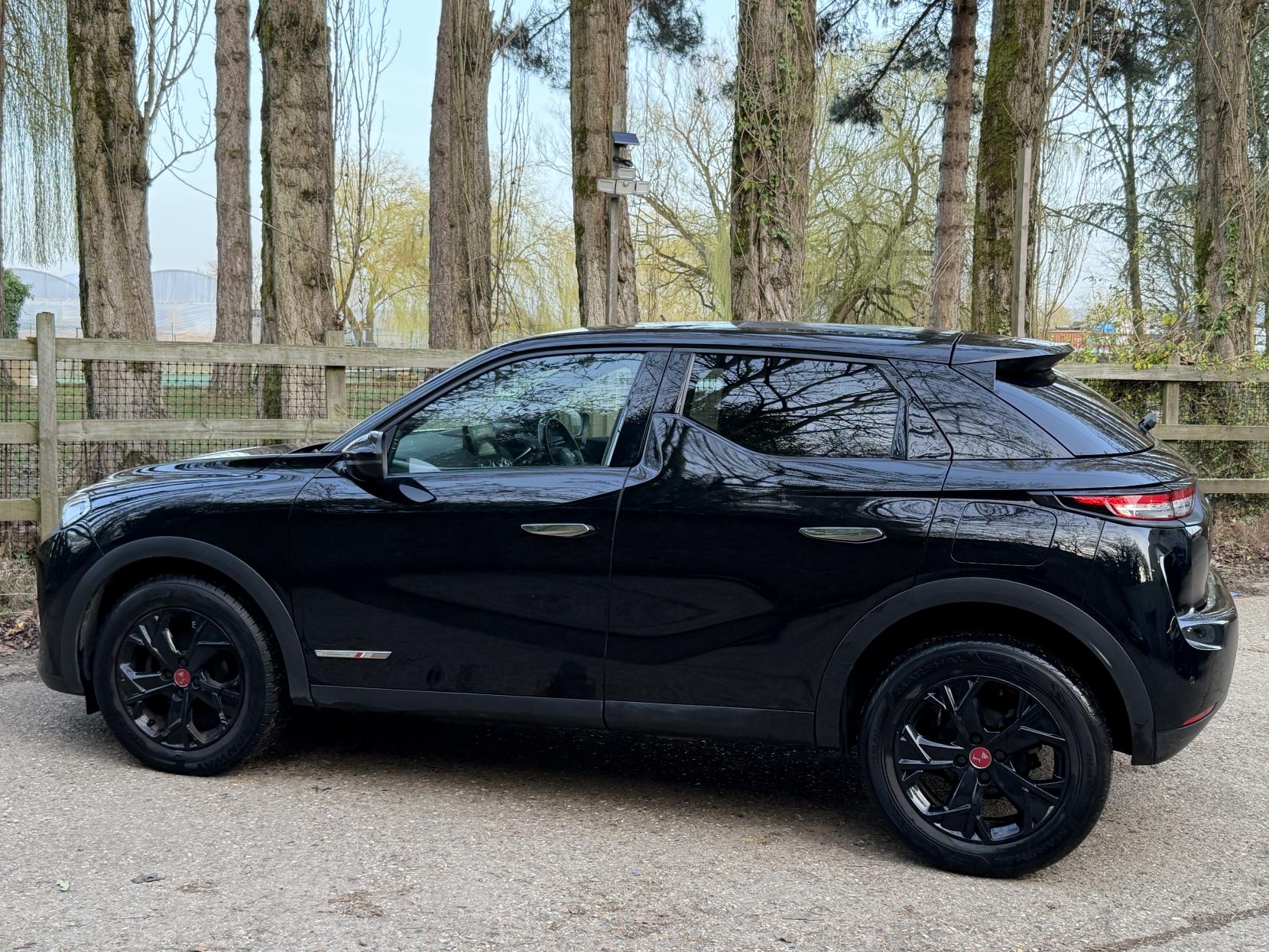 DS AUTOMOBILES DS 3 CROSSBACK 1.5 BlueHDi Performance Line Crossback 5dr Diesel Manual Euro 6 (s/s) (110 ps)