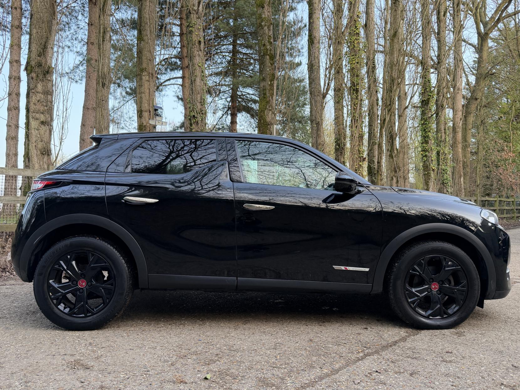 DS AUTOMOBILES DS 3 CROSSBACK 1.5 BlueHDi Performance Line Crossback 5dr Diesel Manual Euro 6 (s/s) (110 ps)