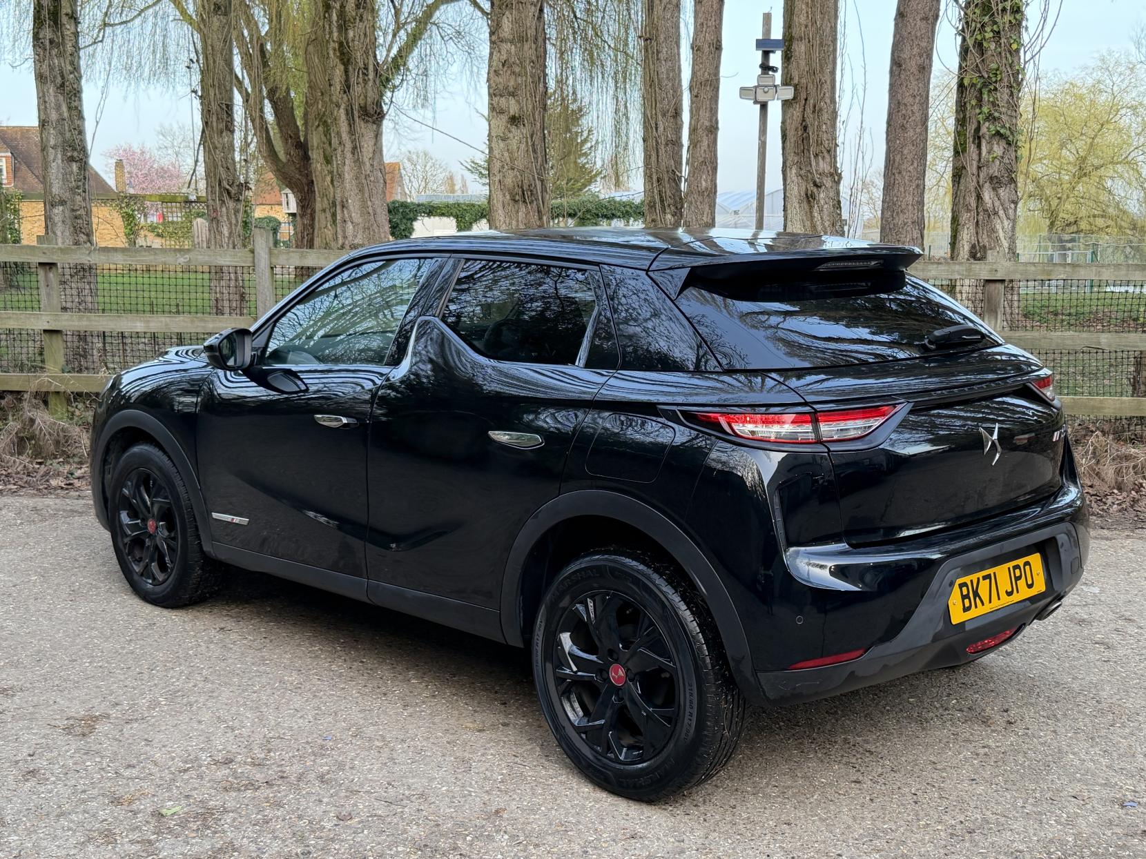 DS AUTOMOBILES DS 3 CROSSBACK 1.5 BlueHDi Performance Line Crossback 5dr Diesel Manual Euro 6 (s/s) (110 ps)