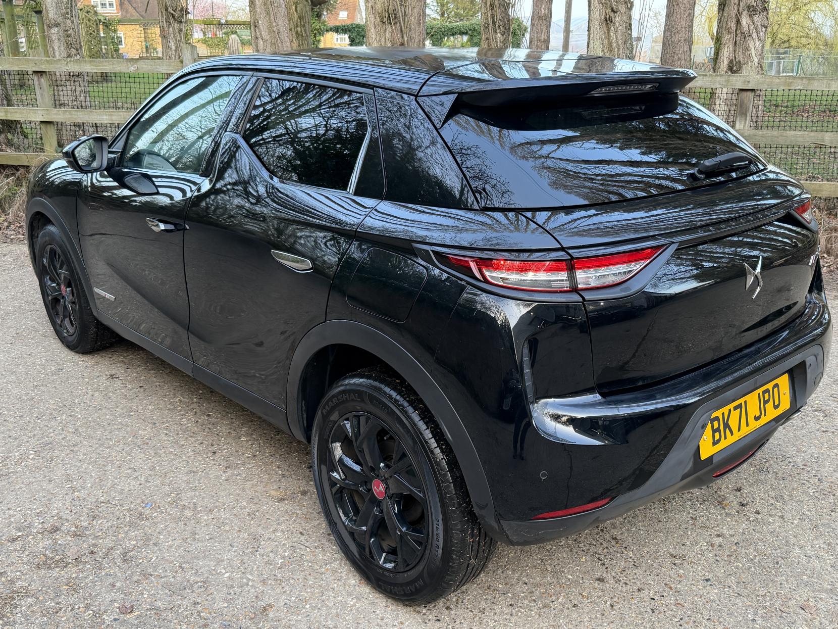 DS AUTOMOBILES DS 3 CROSSBACK 1.5 BlueHDi Performance Line Crossback 5dr Diesel Manual Euro 6 (s/s) (110 ps)