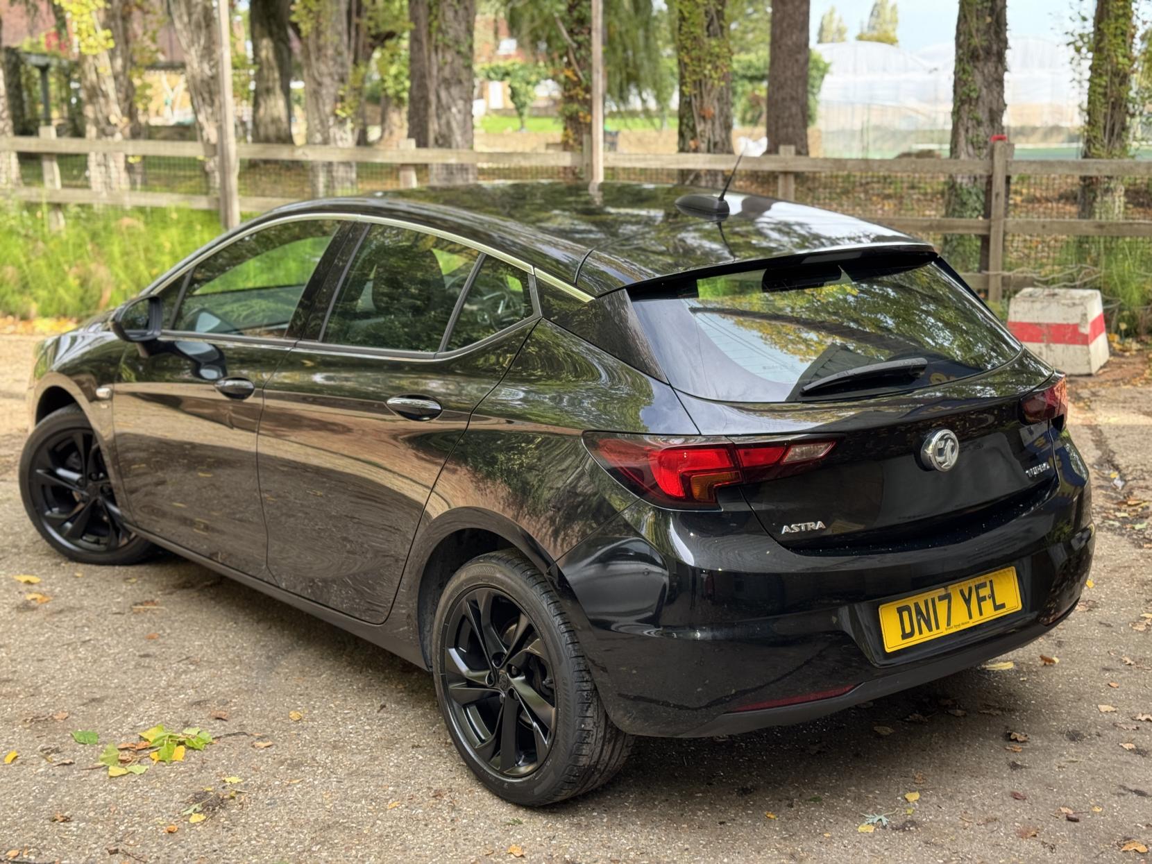 Vauxhall Astra 1.4i Turbo SRi Hatchback 5dr Petrol Manual Euro 6 (150 ps)