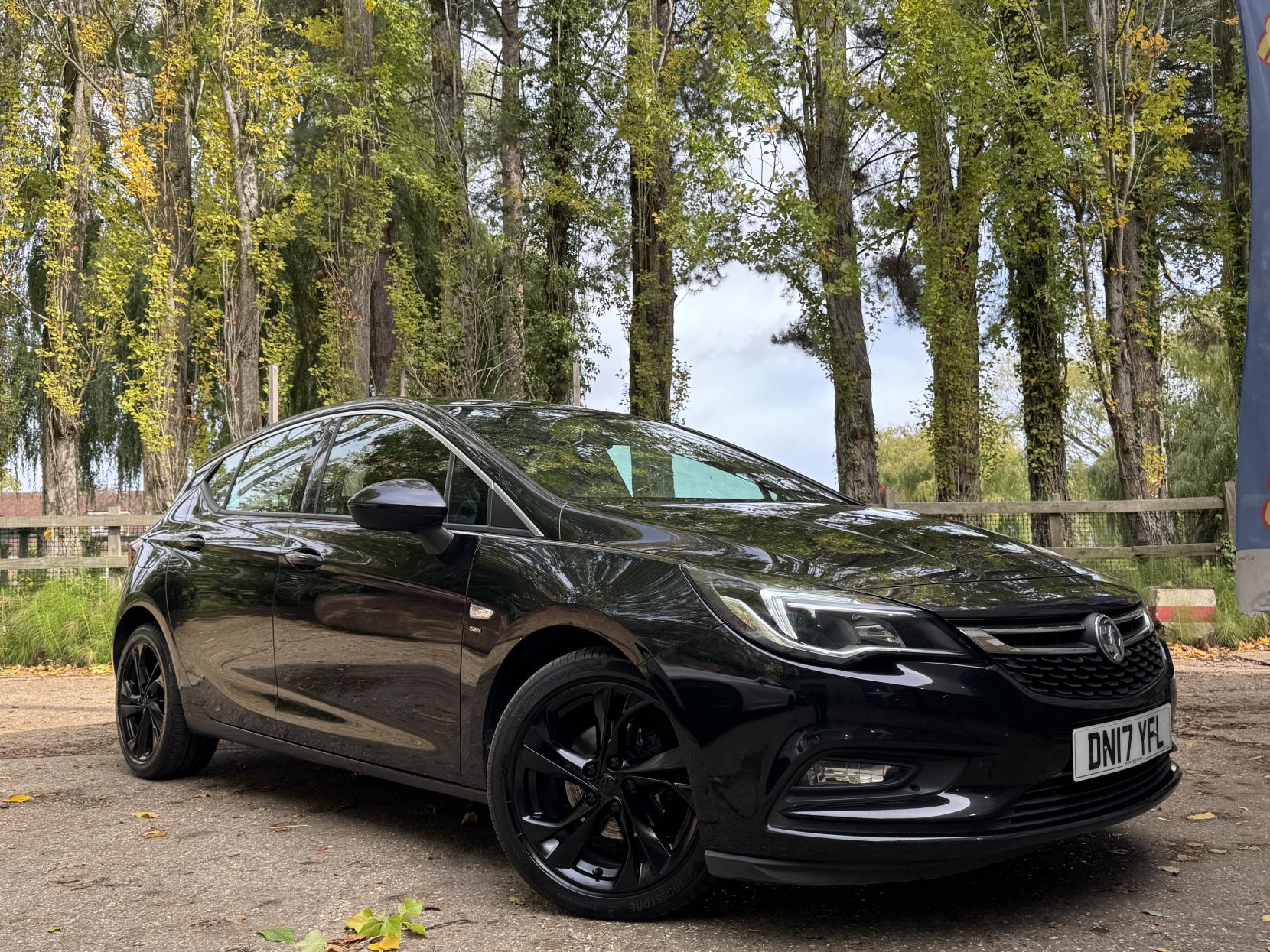Vauxhall Astra 1.4i Turbo SRi Hatchback 5dr Petrol Manual Euro 6 (150 ps)