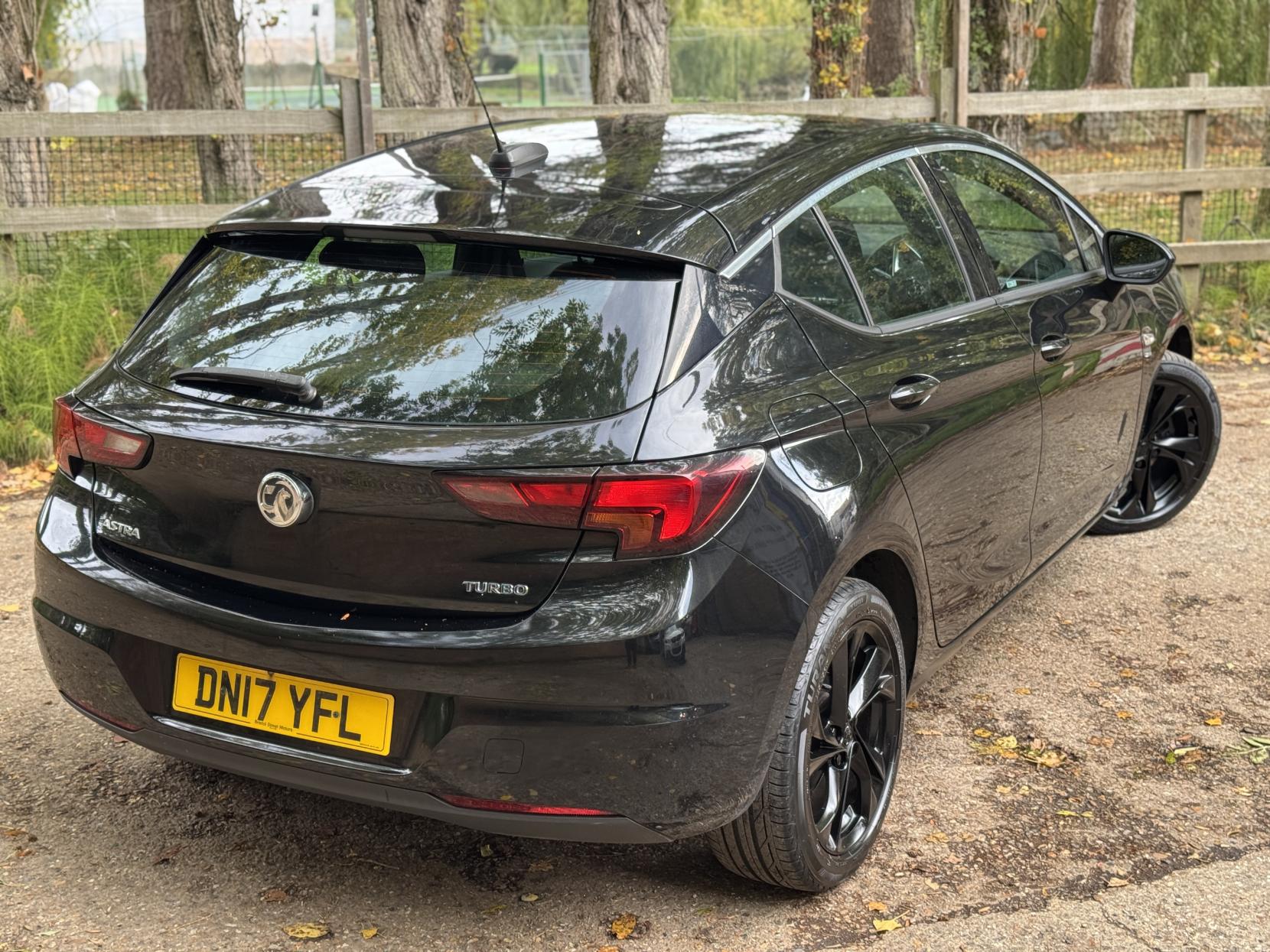Vauxhall Astra 1.4i Turbo SRi Hatchback 5dr Petrol Manual Euro 6 (150 ps)
