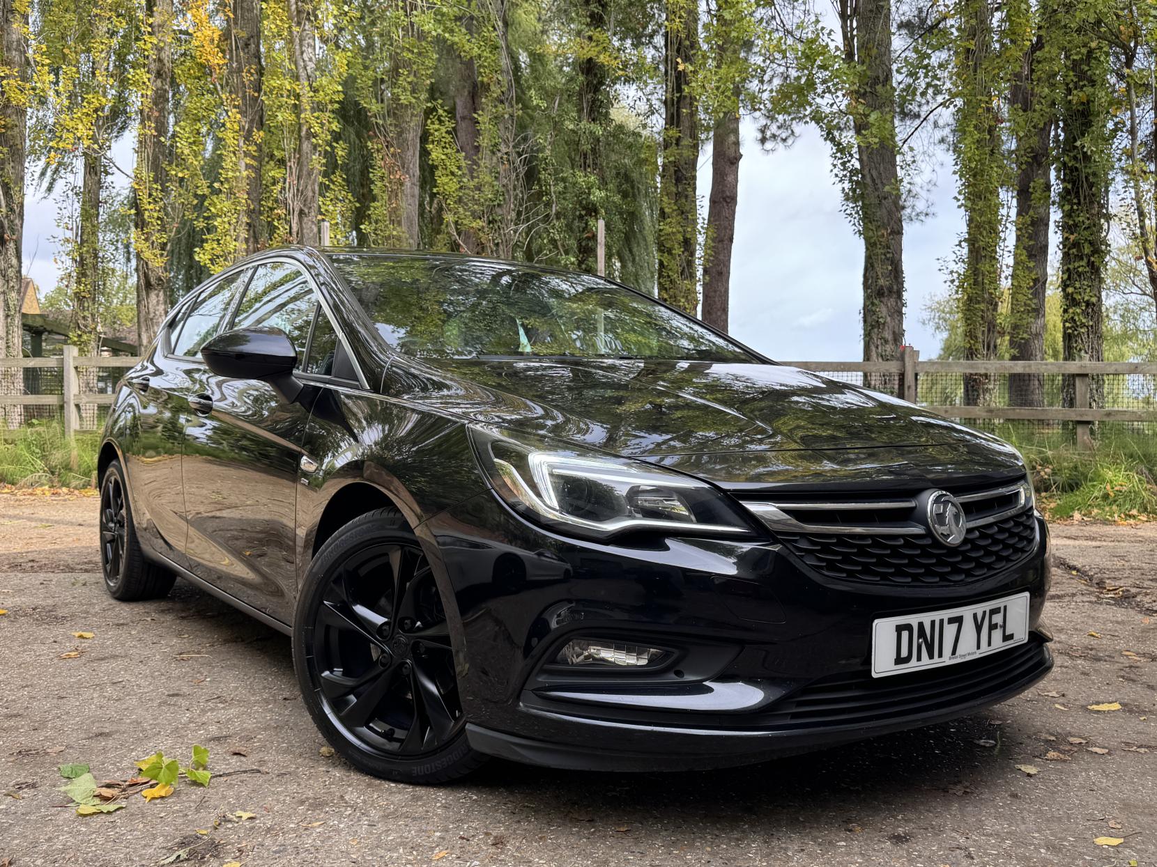 Vauxhall Astra 1.4i Turbo SRi Hatchback 5dr Petrol Manual Euro 6 (150 ps)