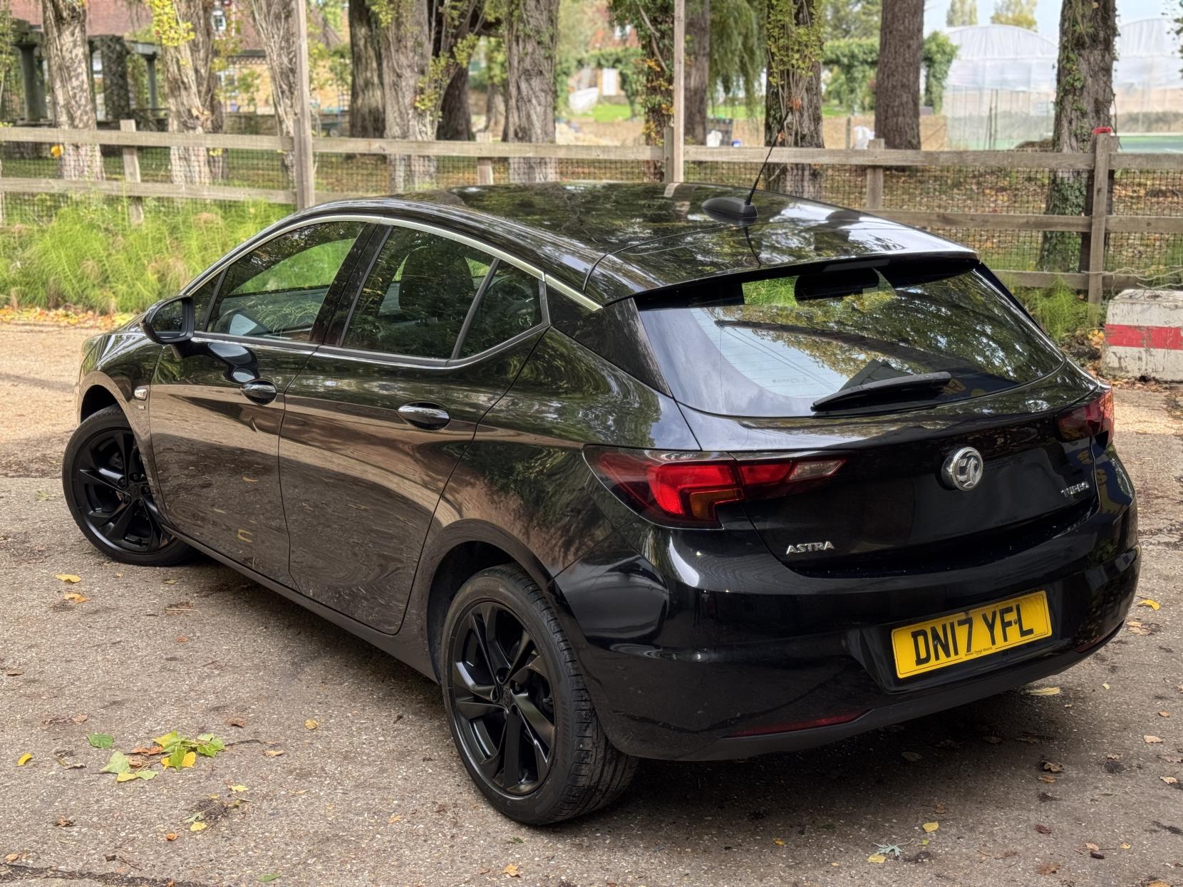 Vauxhall Astra 1.4i Turbo SRi Hatchback 5dr Petrol Manual Euro 6 (150 ps)