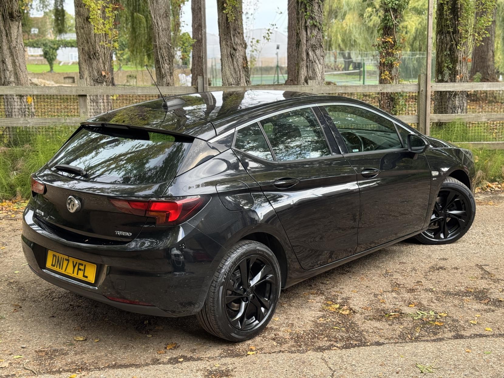 Vauxhall Astra 1.4i Turbo SRi Hatchback 5dr Petrol Manual Euro 6 (150 ps)