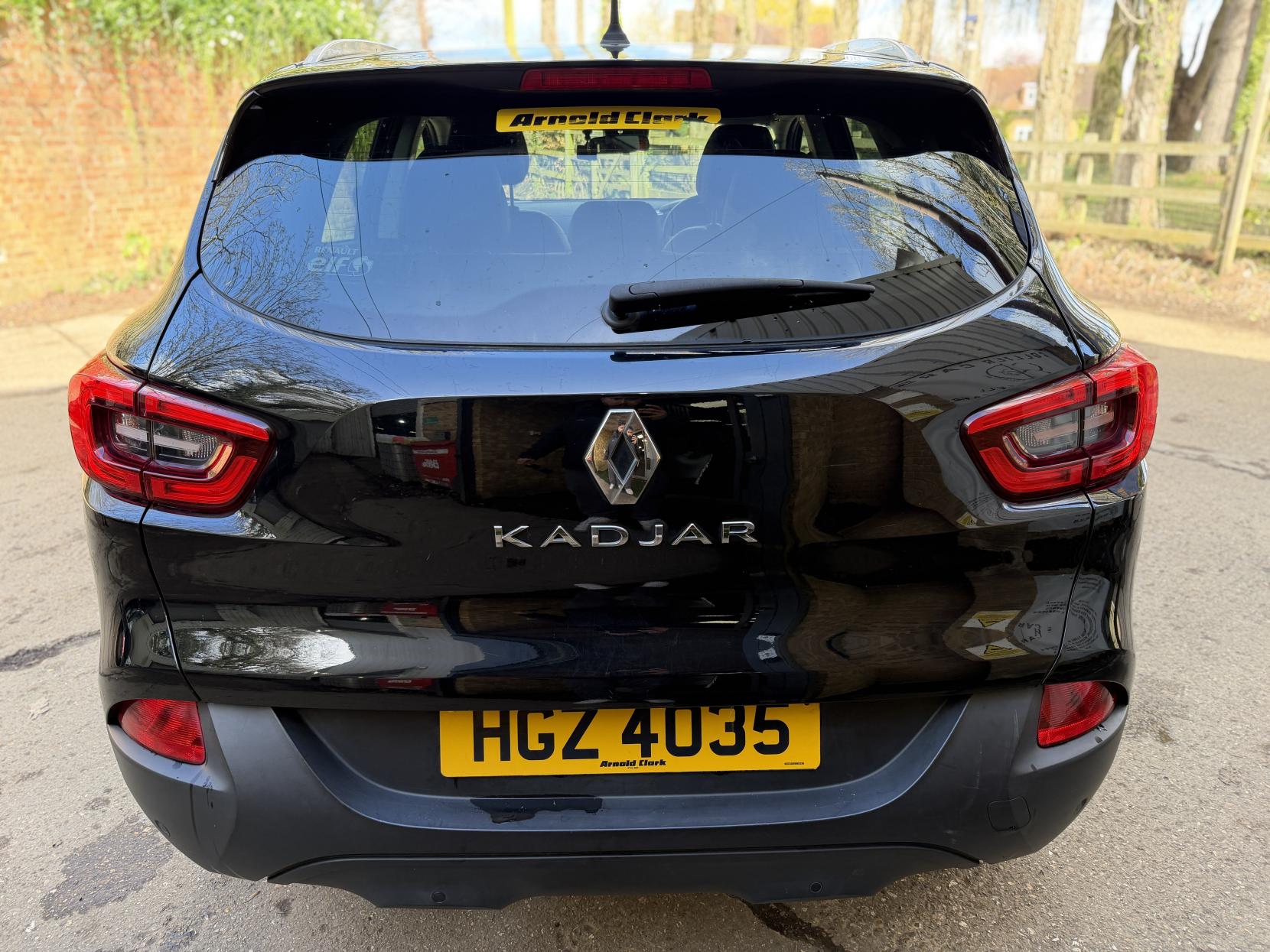 Renault Kadjar 1.2 TCe Dynamique S Nav SUV 5dr Petrol Manual Euro 6 (s/s) (130 ps)