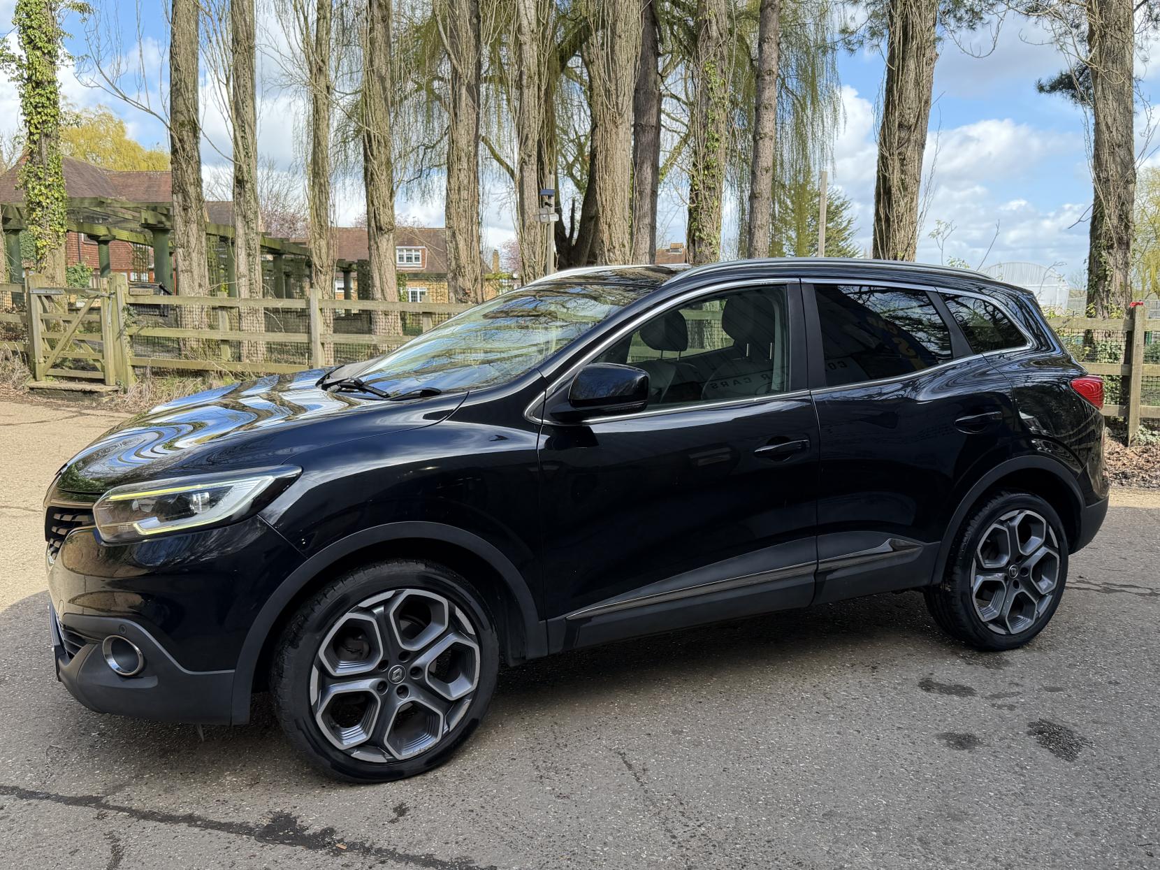 Renault Kadjar 1.2 TCe Dynamique S Nav SUV 5dr Petrol Manual Euro 6 (s/s) (130 ps)