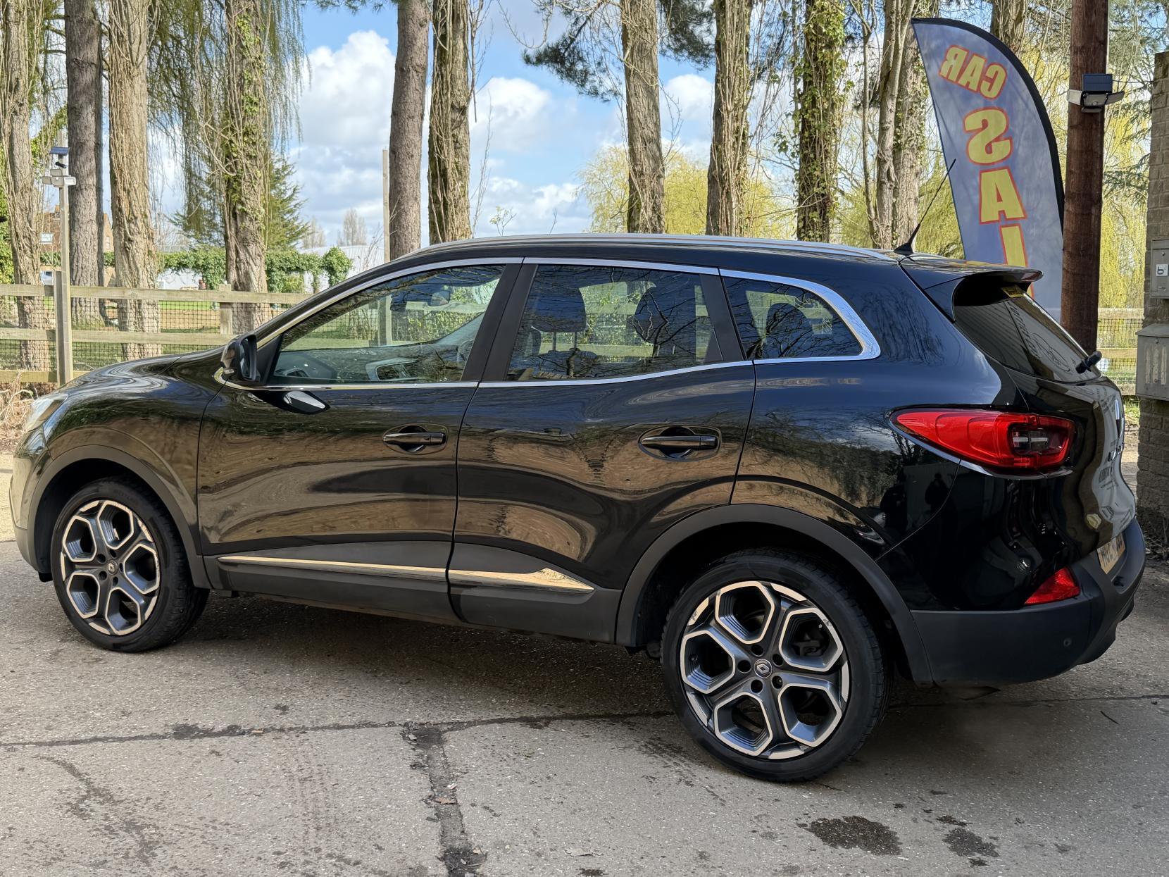 Renault Kadjar 1.2 TCe Dynamique S Nav SUV 5dr Petrol Manual Euro 6 (s/s) (130 ps)