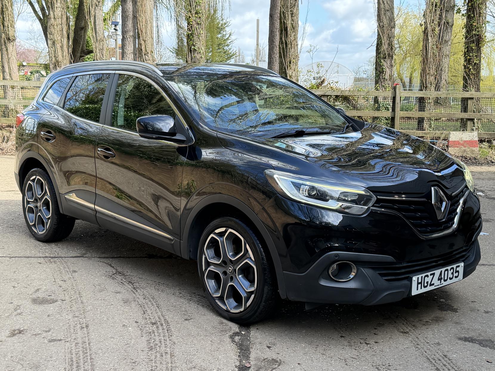 Renault Kadjar 1.2 TCe Dynamique S Nav SUV 5dr Petrol Manual Euro 6 (s/s) (130 ps)